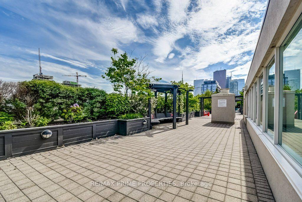 Photo 26 of Unit 1009, 323 Richmond Street, Toronto, Moss Park — HOMEH