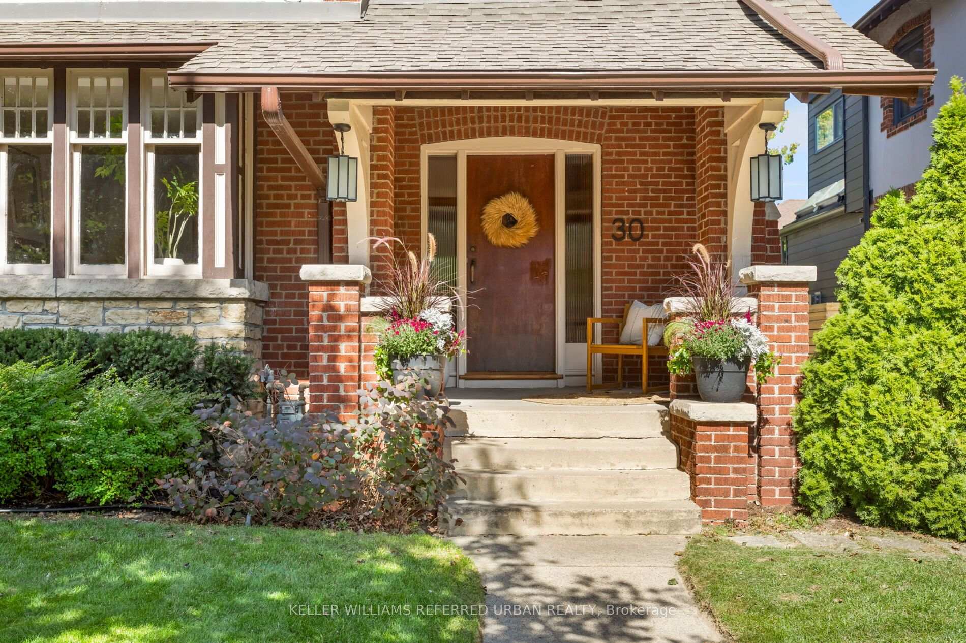 Photo 2 of 30 Baby Point Road, Toronto, Lambton Baby Point — HOMEH