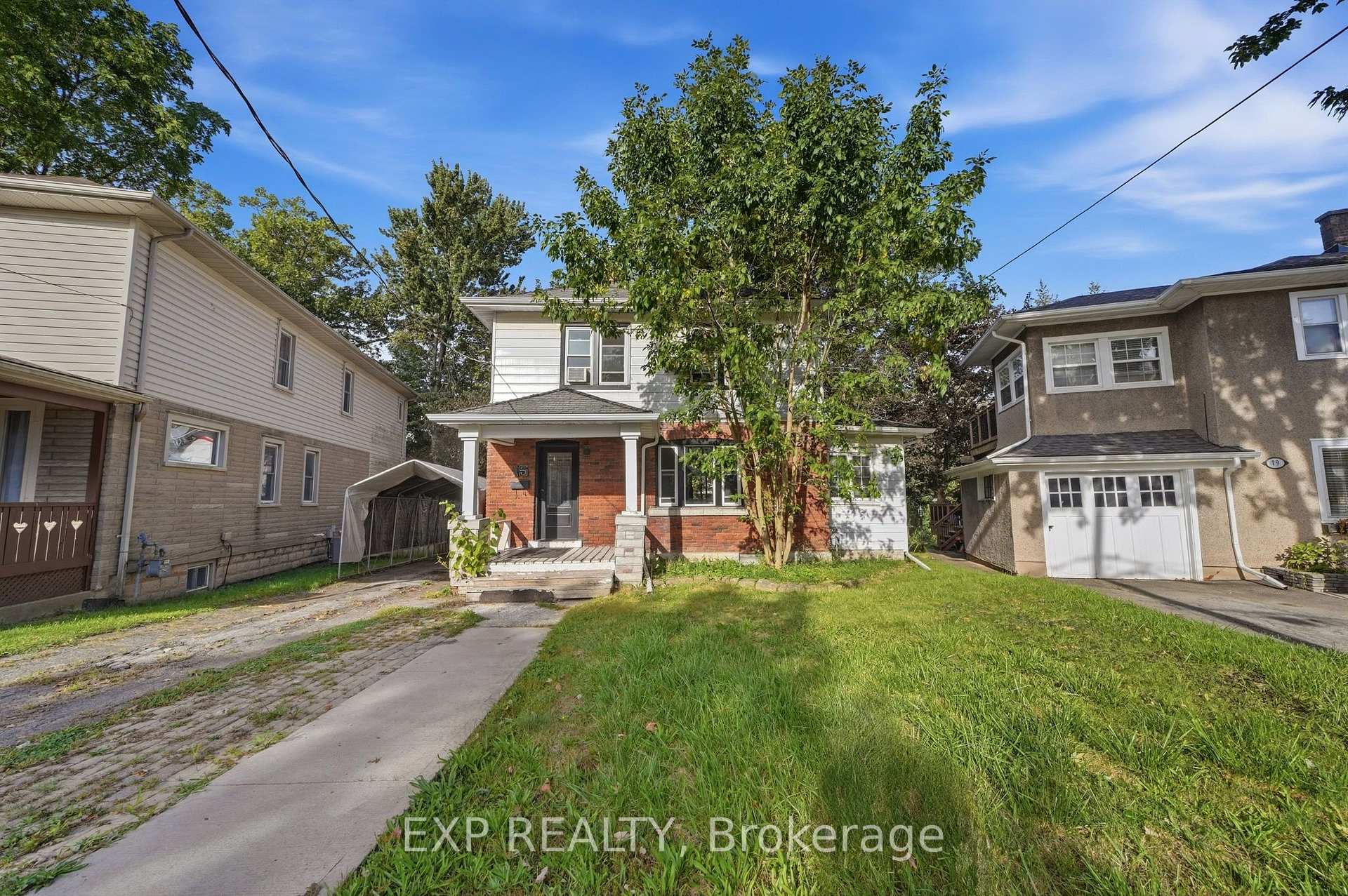 Photo 2 of 15 Margery Road, Welland, Welland Downtown — HOMEH