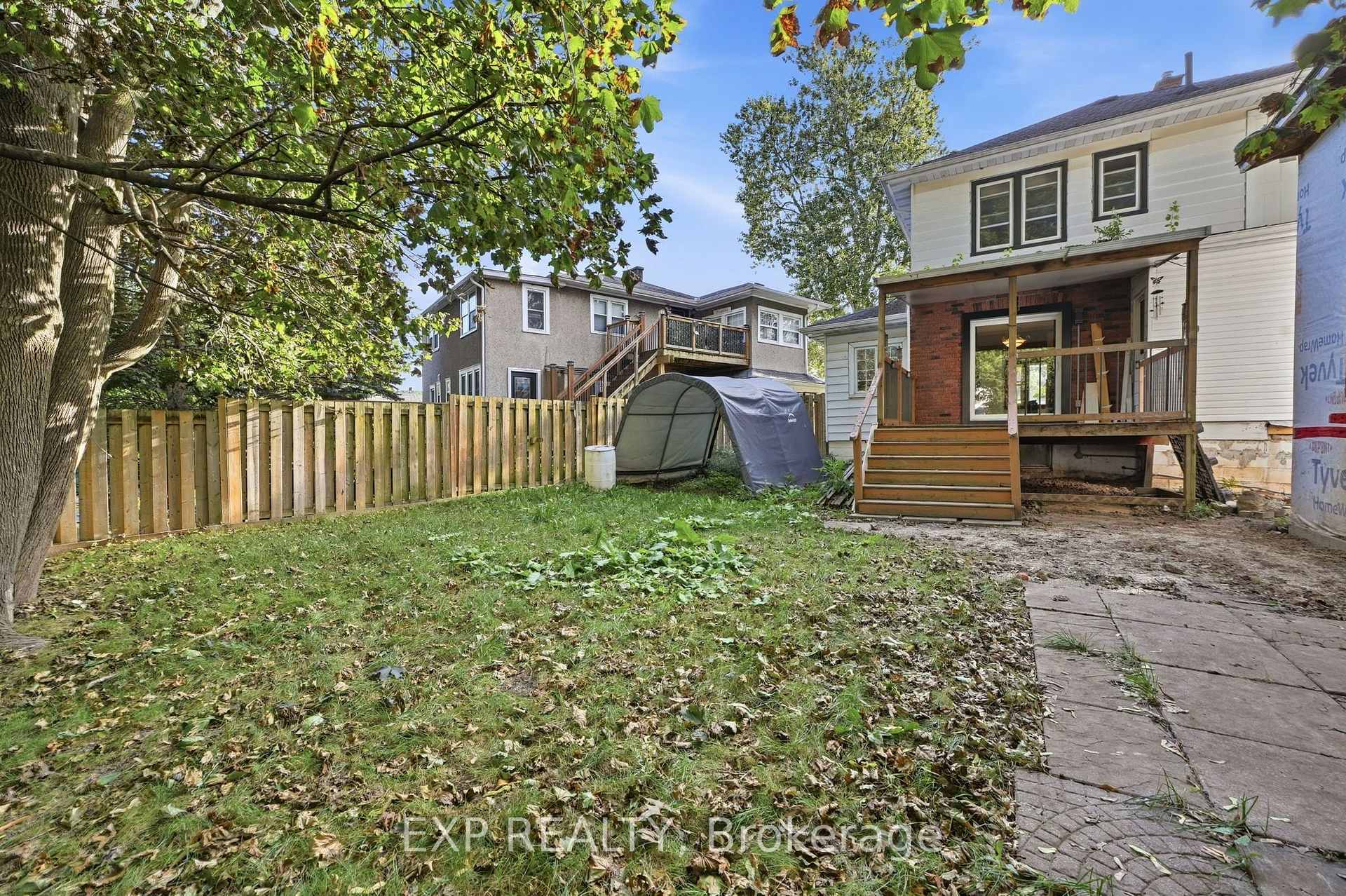 Photo 32 of 15 Margery Road, Welland, Welland Downtown — HOMEH