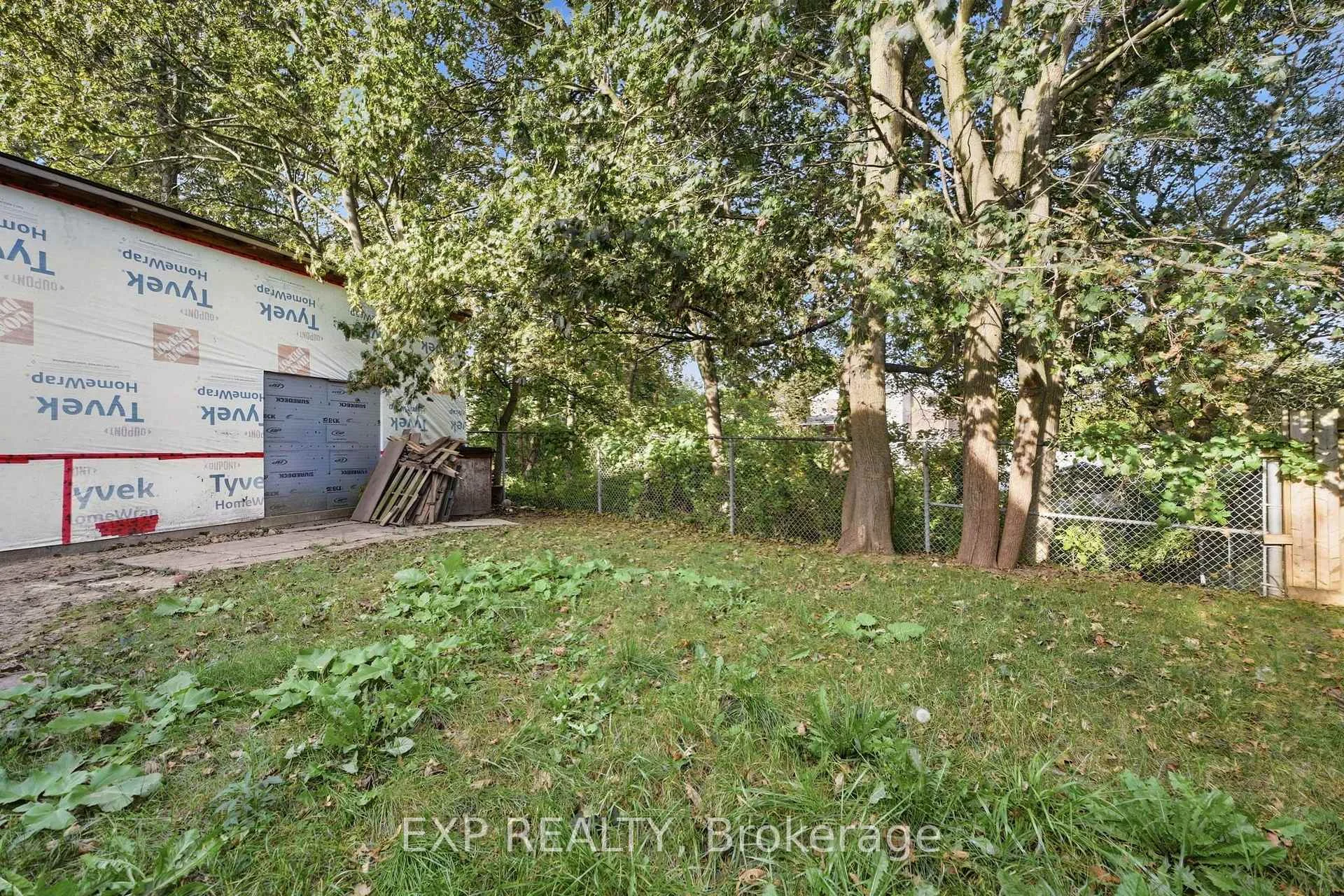 Photo 27 of 15 Margery Road, Welland, Welland Downtown — HOMEH
