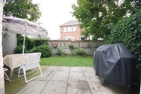 Photo 15 of Unit 2, 455 Apache Court, Mississauga, Hurontario — HOMEH
