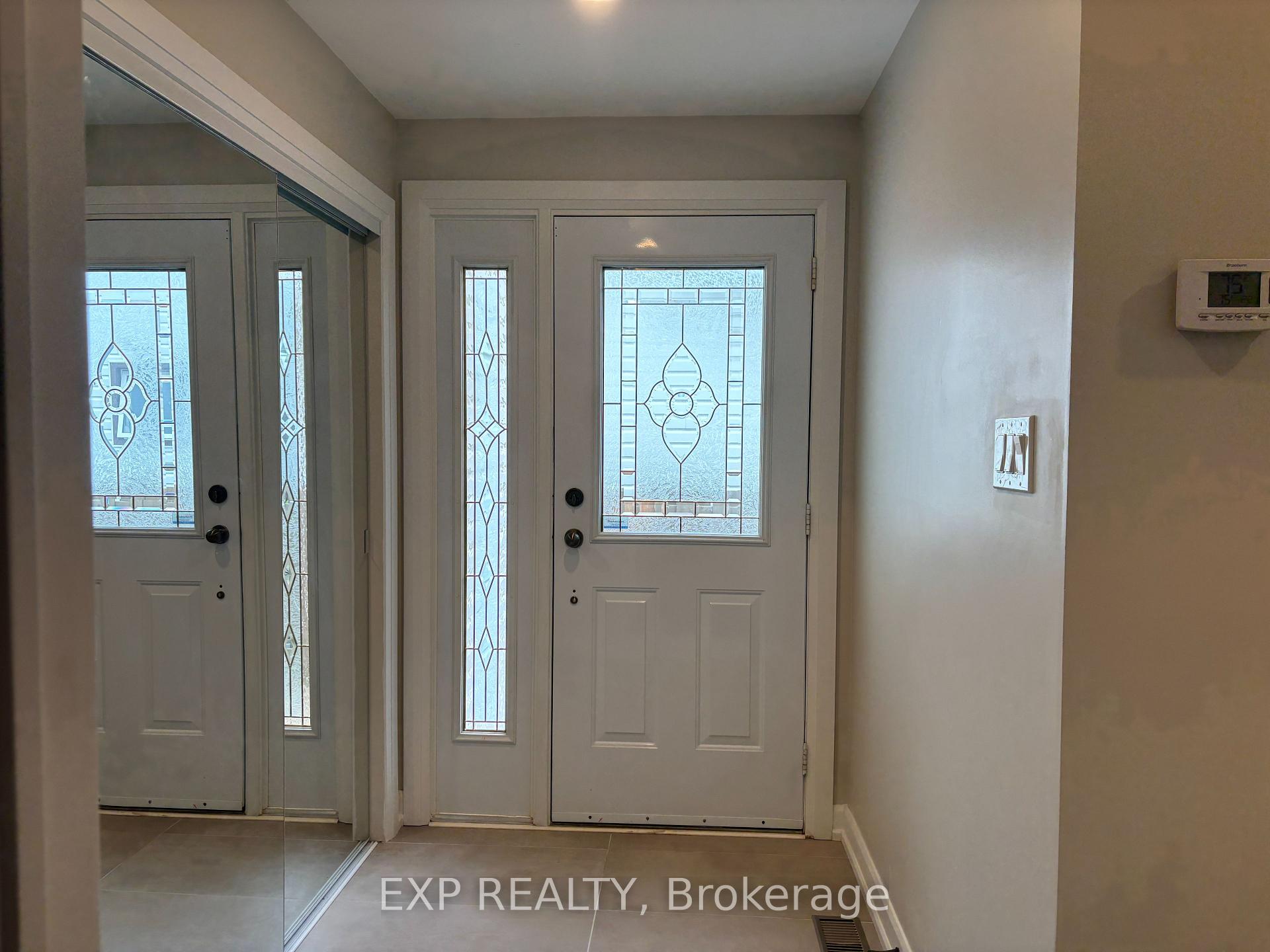 Photo 3 of 1381 Leigh Crescent, Ottawa, Carson Grove — HOMEH