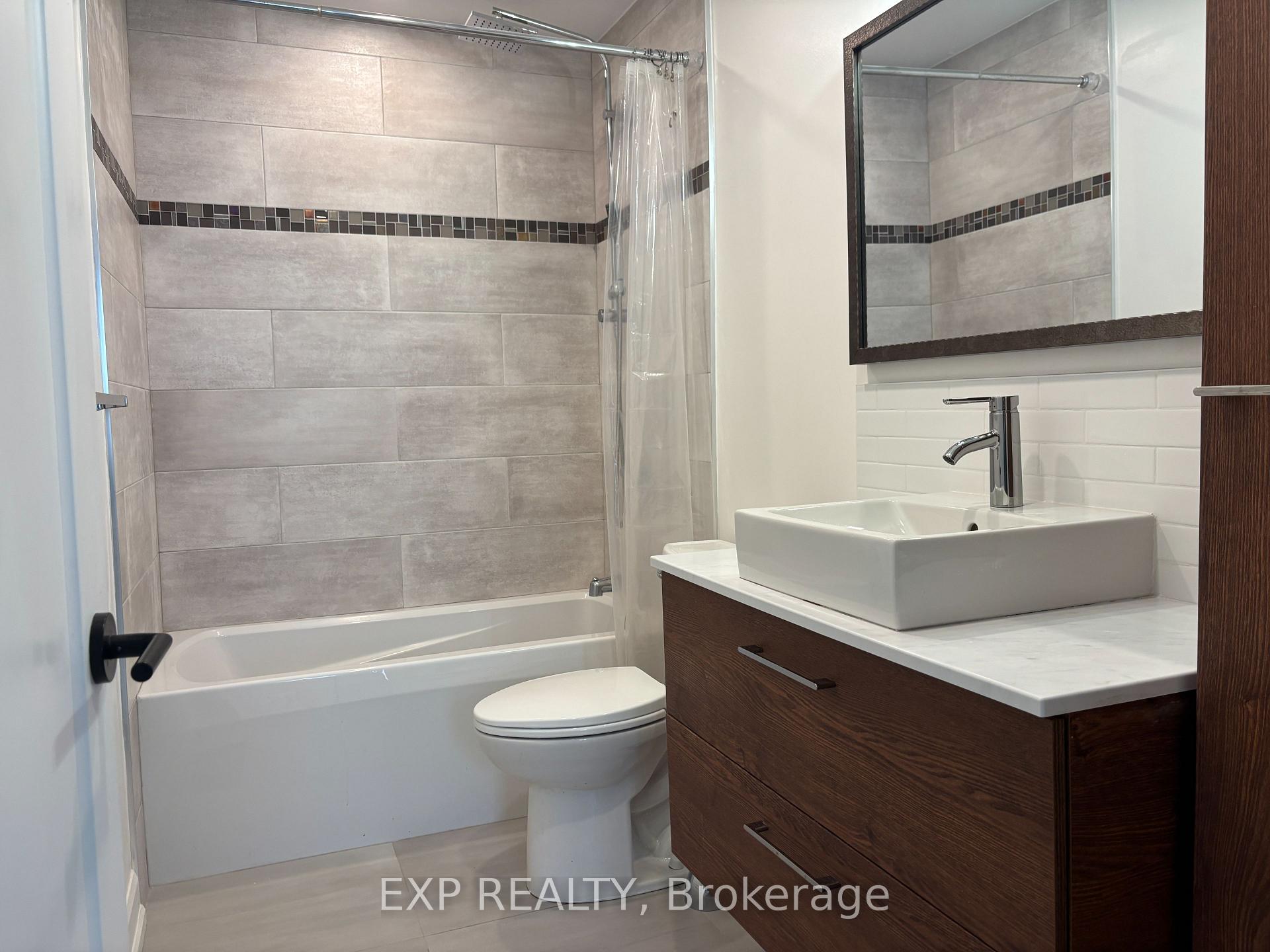 Photo 13 of 1381 Leigh Crescent, Ottawa, Carson Grove — HOMEH
