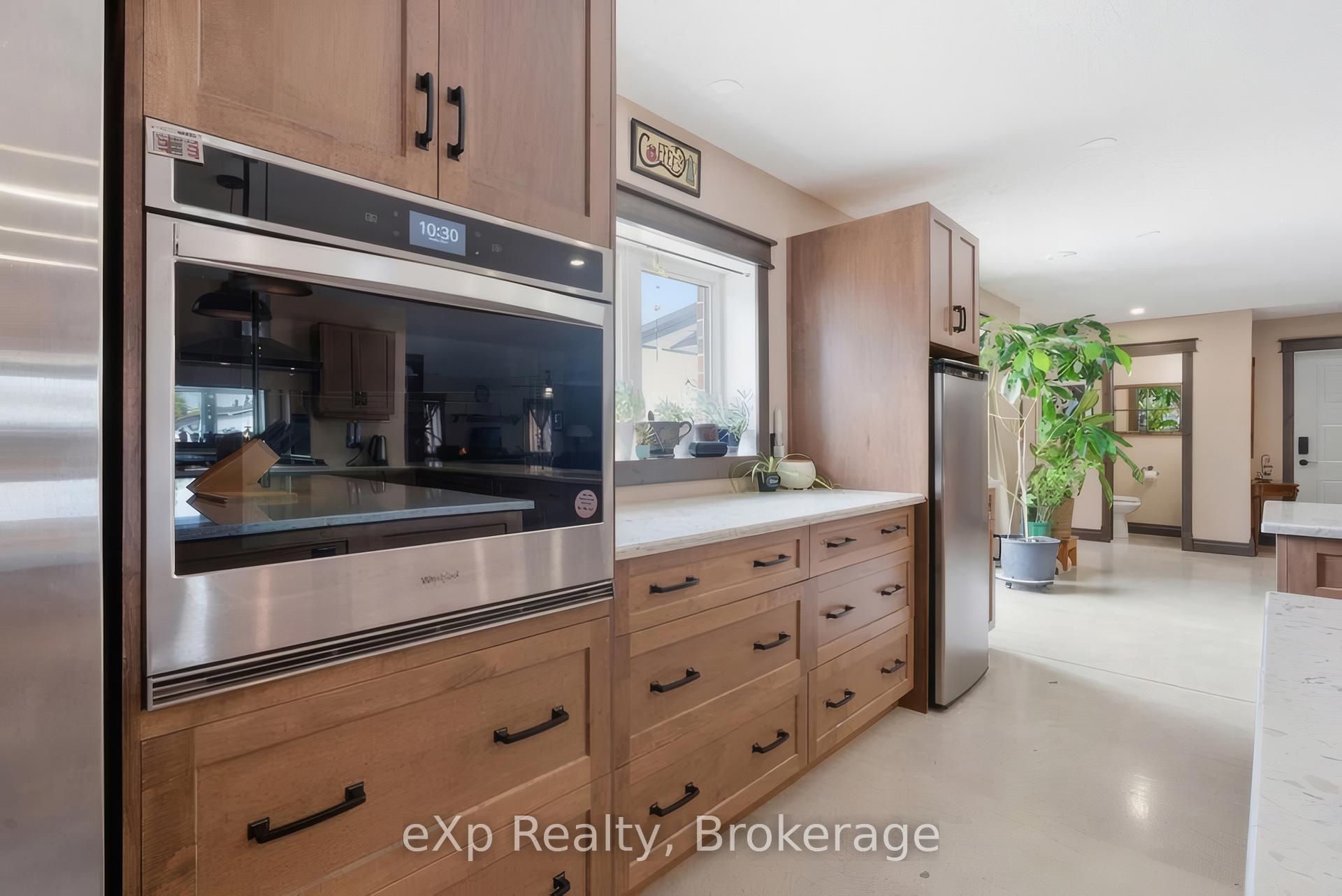 Photo 12 of 4109 Road 164, West Perth, Mitchell — HOMEH