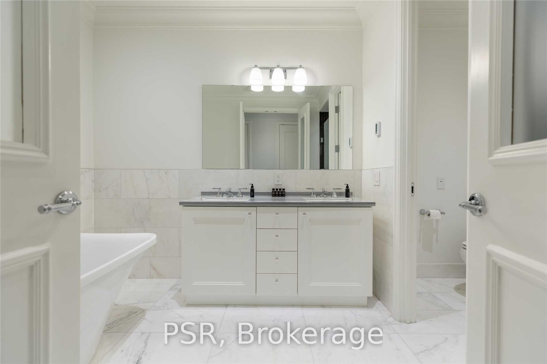 Photo 10 of Unit 4104, 311 Bay Street, Toronto, Bay Street Corridor — HOMEH