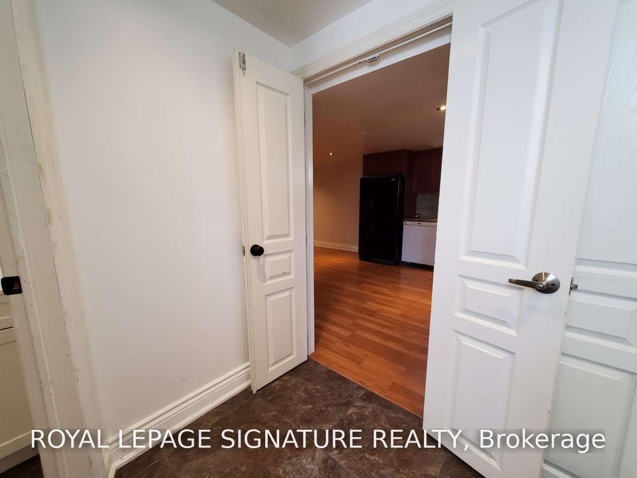 Photo 12 of 11 Patrick Drive, Aurora, Aurora Highlands — HOMEH
