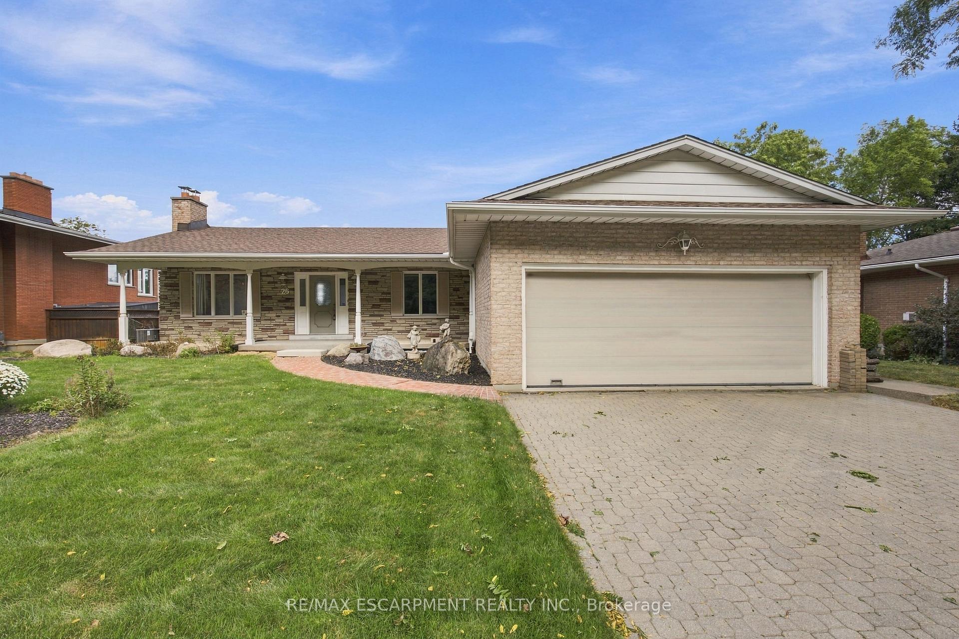 Photo 1 of 26 Leslie Drive, Hamilton, Stoney Creek — HOMEH