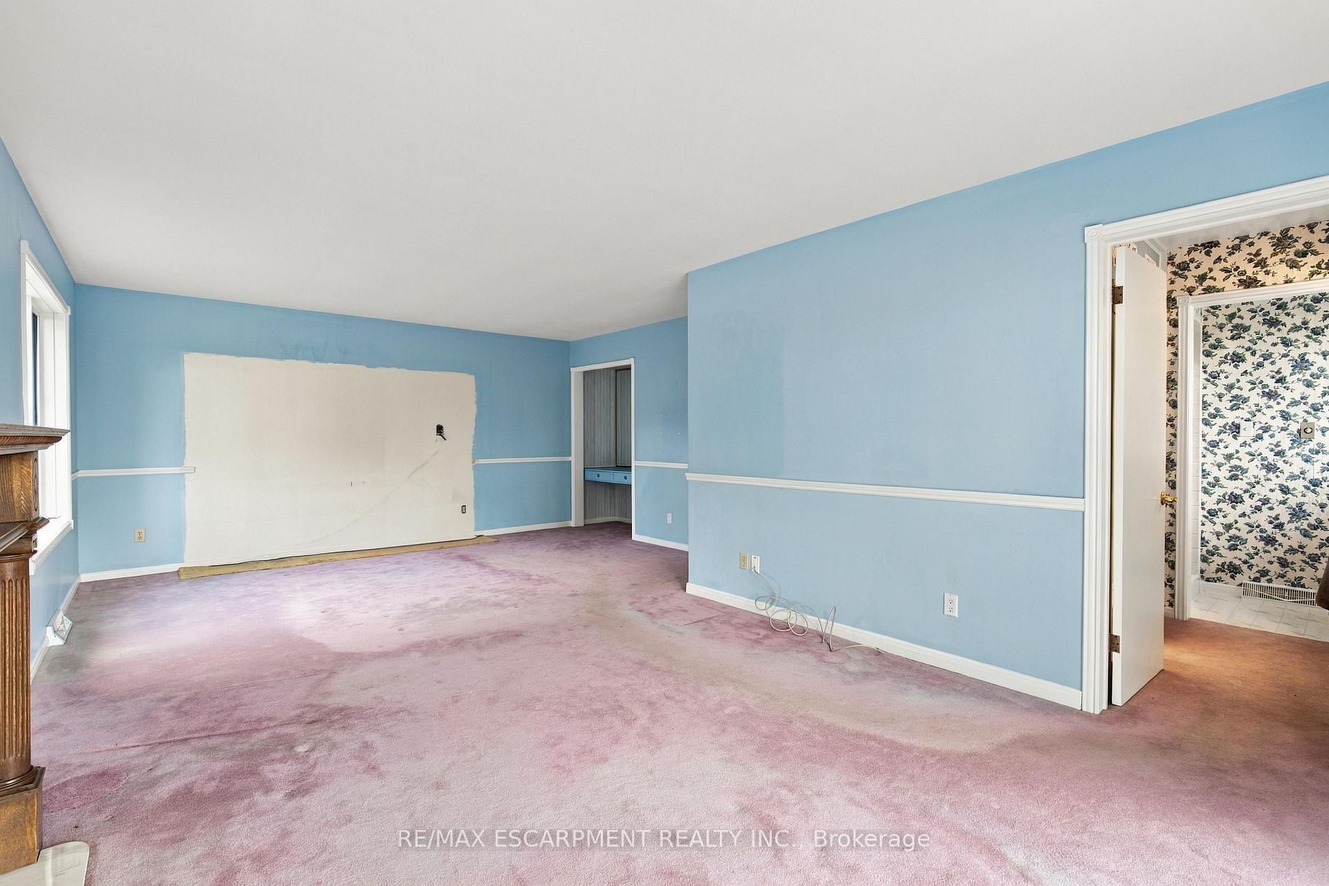 Photo 24 of 26 Leslie Drive, Hamilton, Stoney Creek — HOMEH