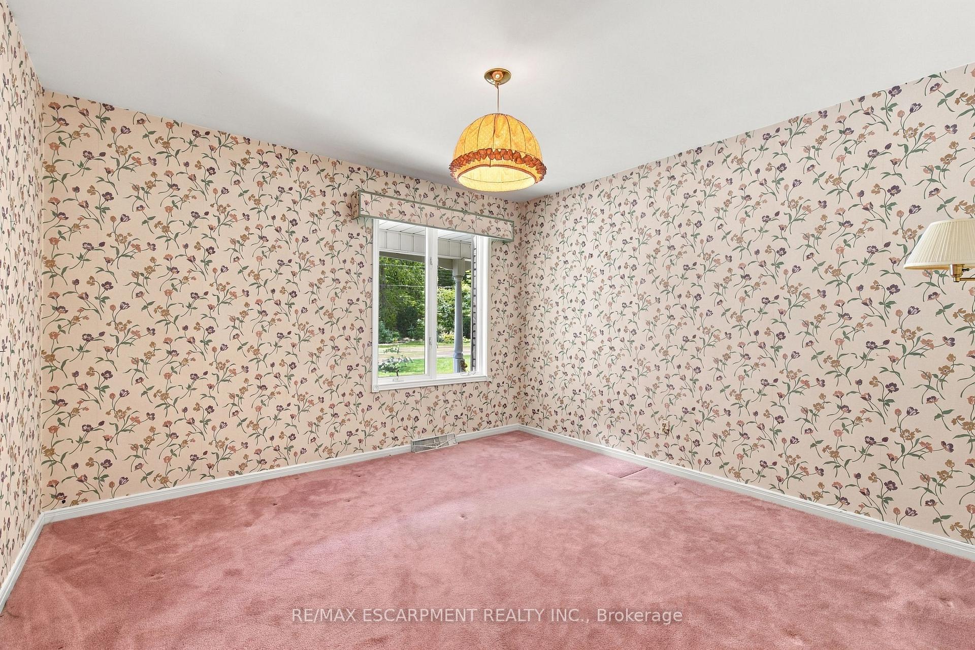 Photo 26 of 26 Leslie Drive, Hamilton, Stoney Creek — HOMEH