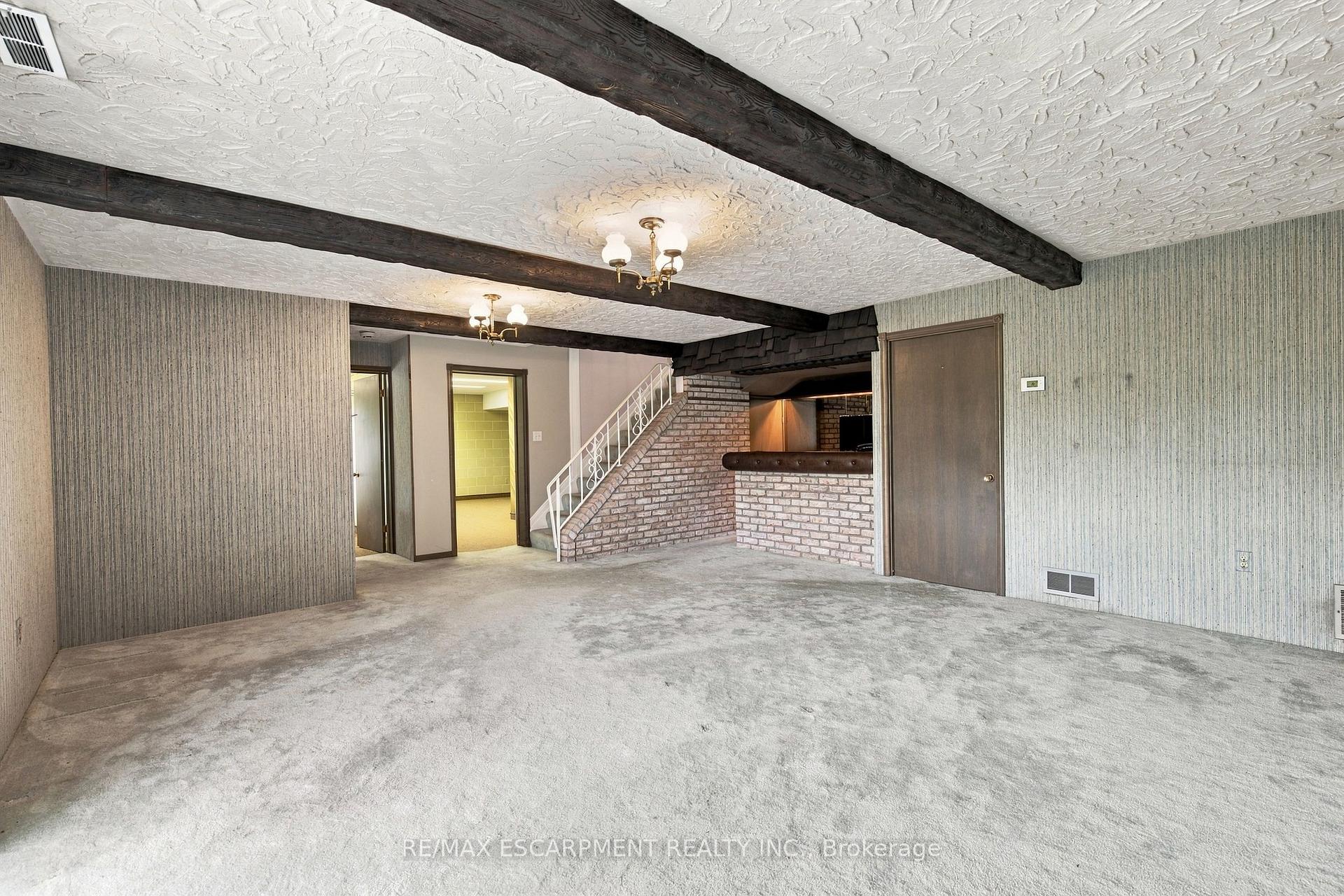 Photo 30 of 26 Leslie Drive, Hamilton, Stoney Creek — HOMEH