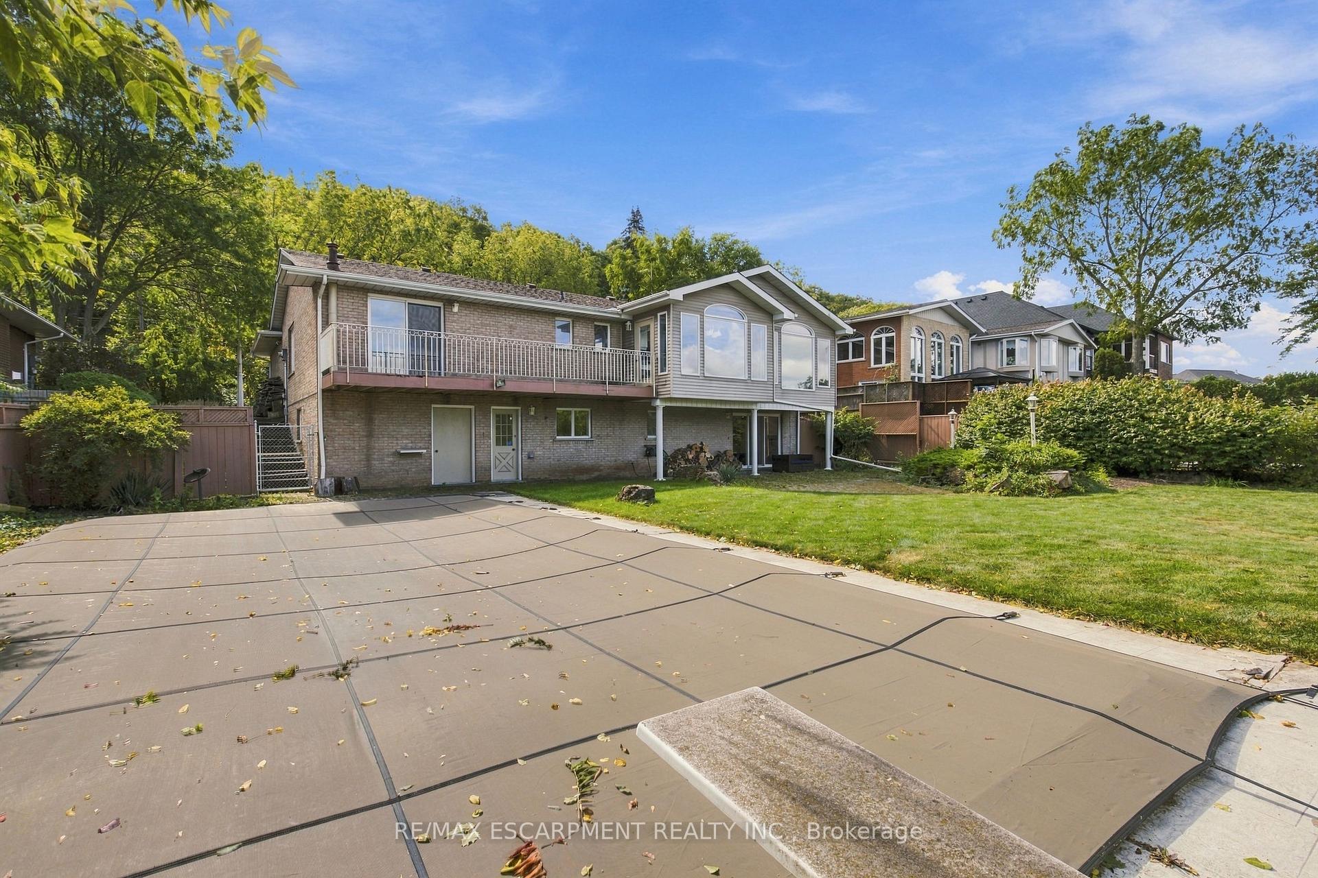 Photo 44 of 26 Leslie Drive, Hamilton, Stoney Creek — HOMEH