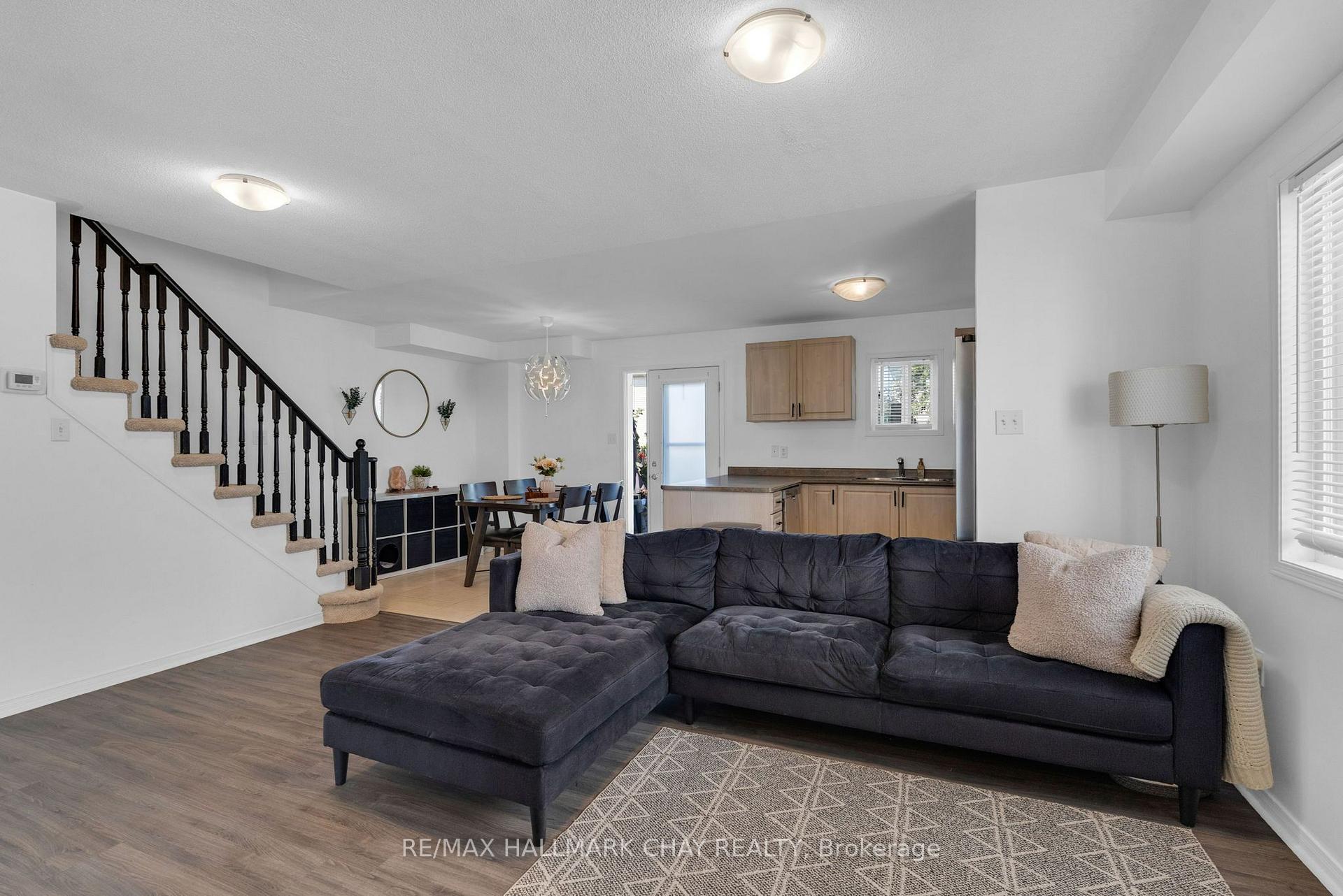 Photo 5 of 38 Admiral Crescent, Essa, Angus — HOMEH