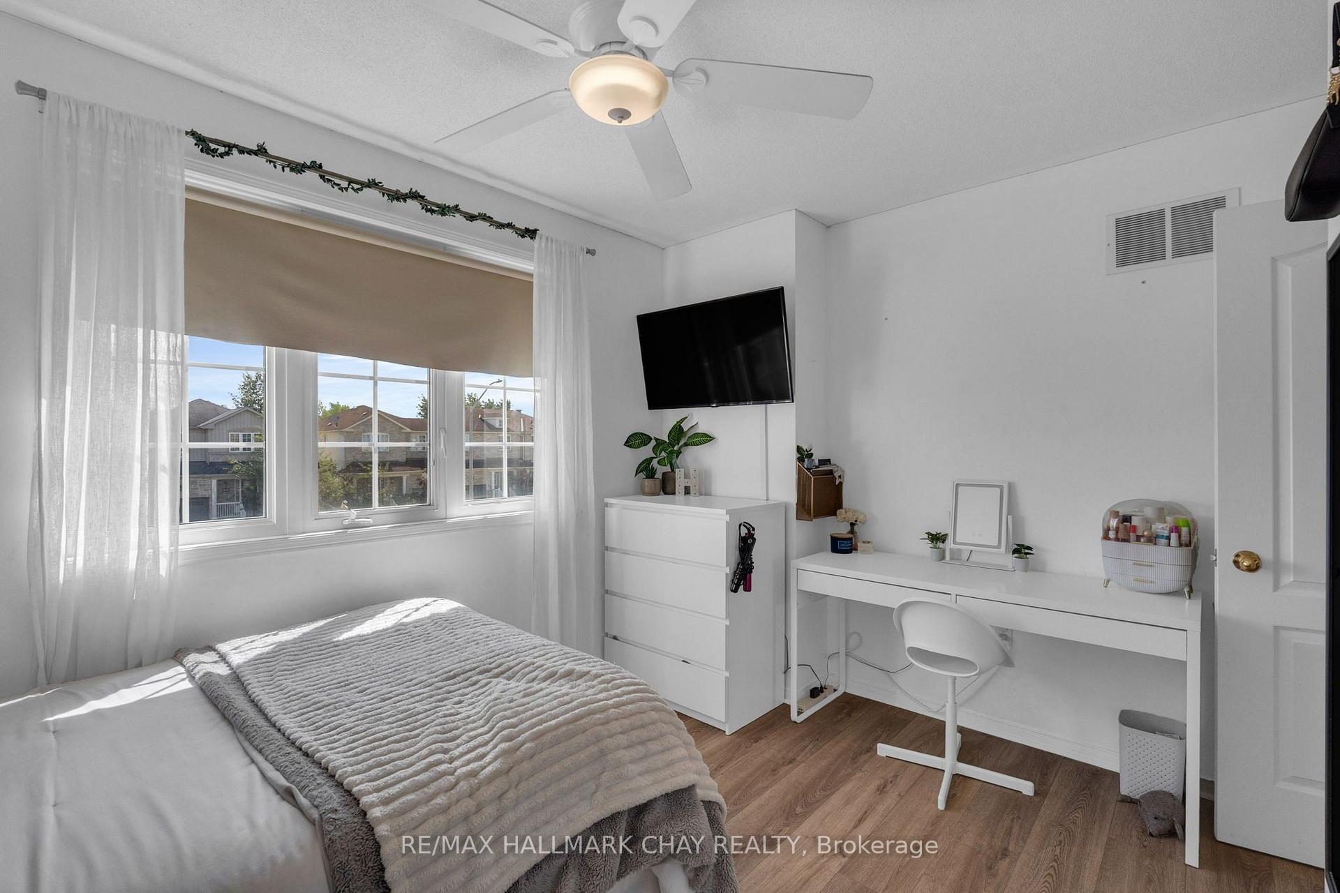 Photo 14 of 38 Admiral Crescent, Essa, Angus — HOMEH