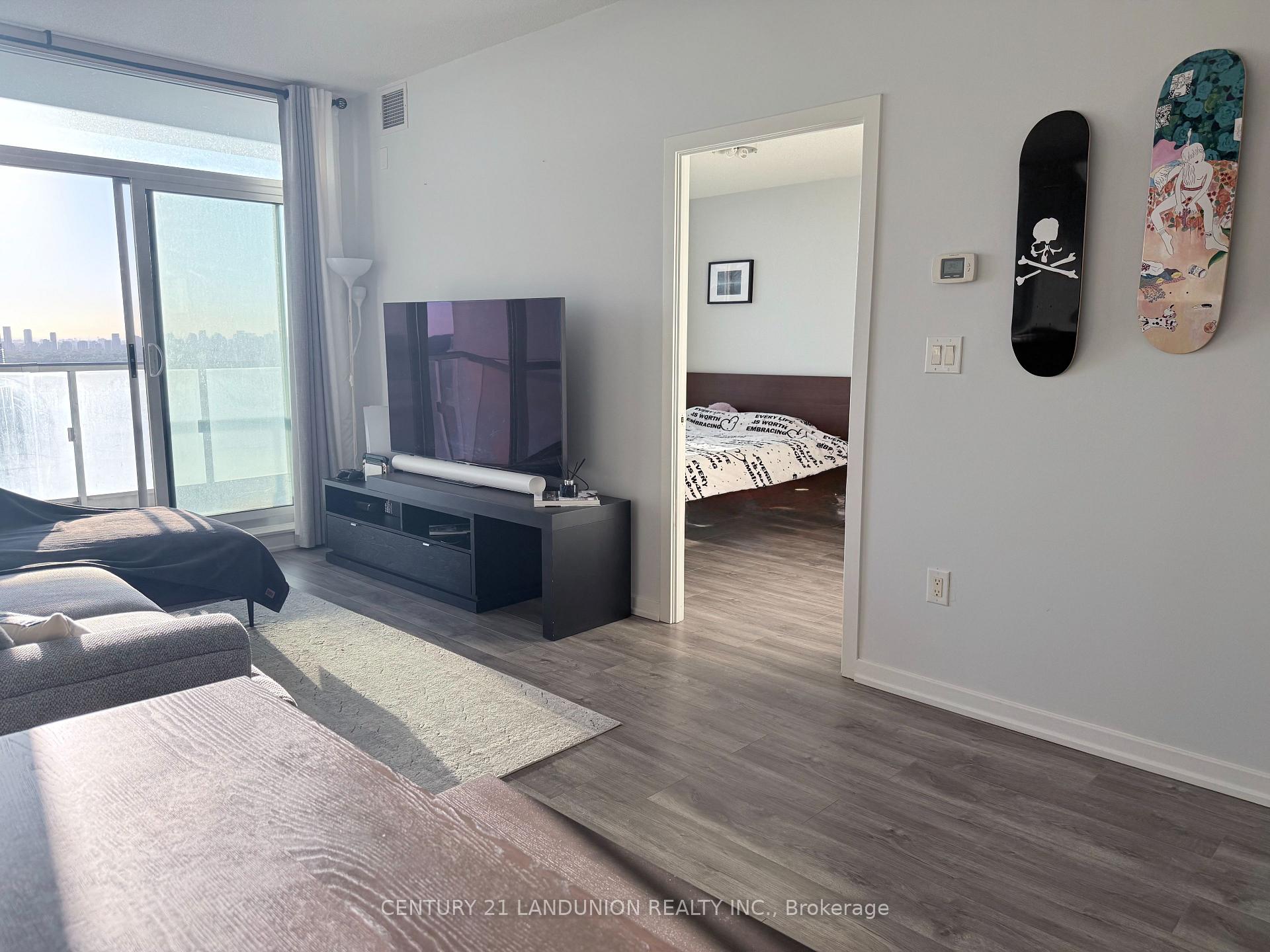 Photo 5 of Unit 2707, 70 Forest Manor Road, North York, Henry Farm — HOMEH