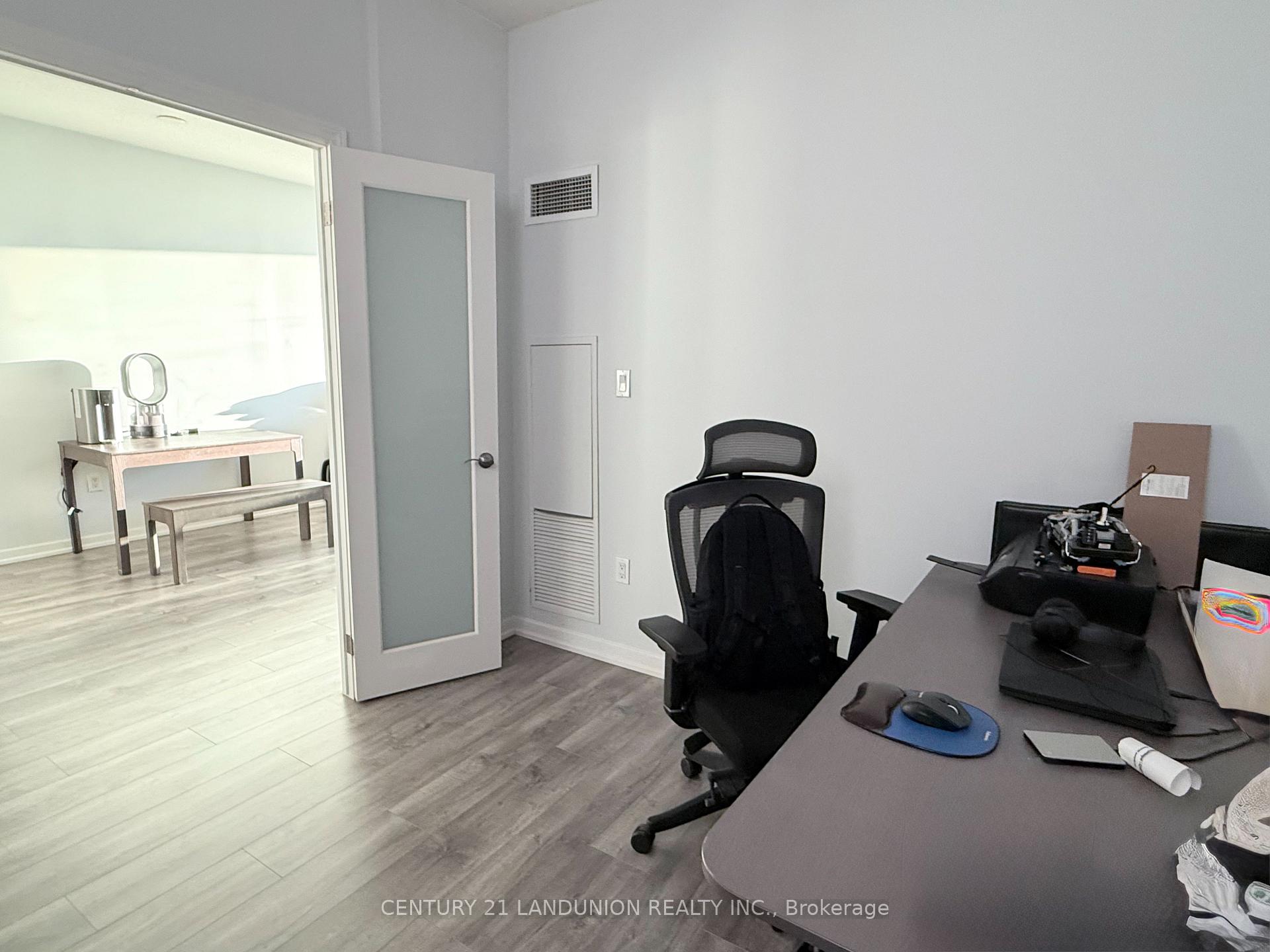 Photo 11 of Unit 2707, 70 Forest Manor Road, North York, Henry Farm — HOMEH