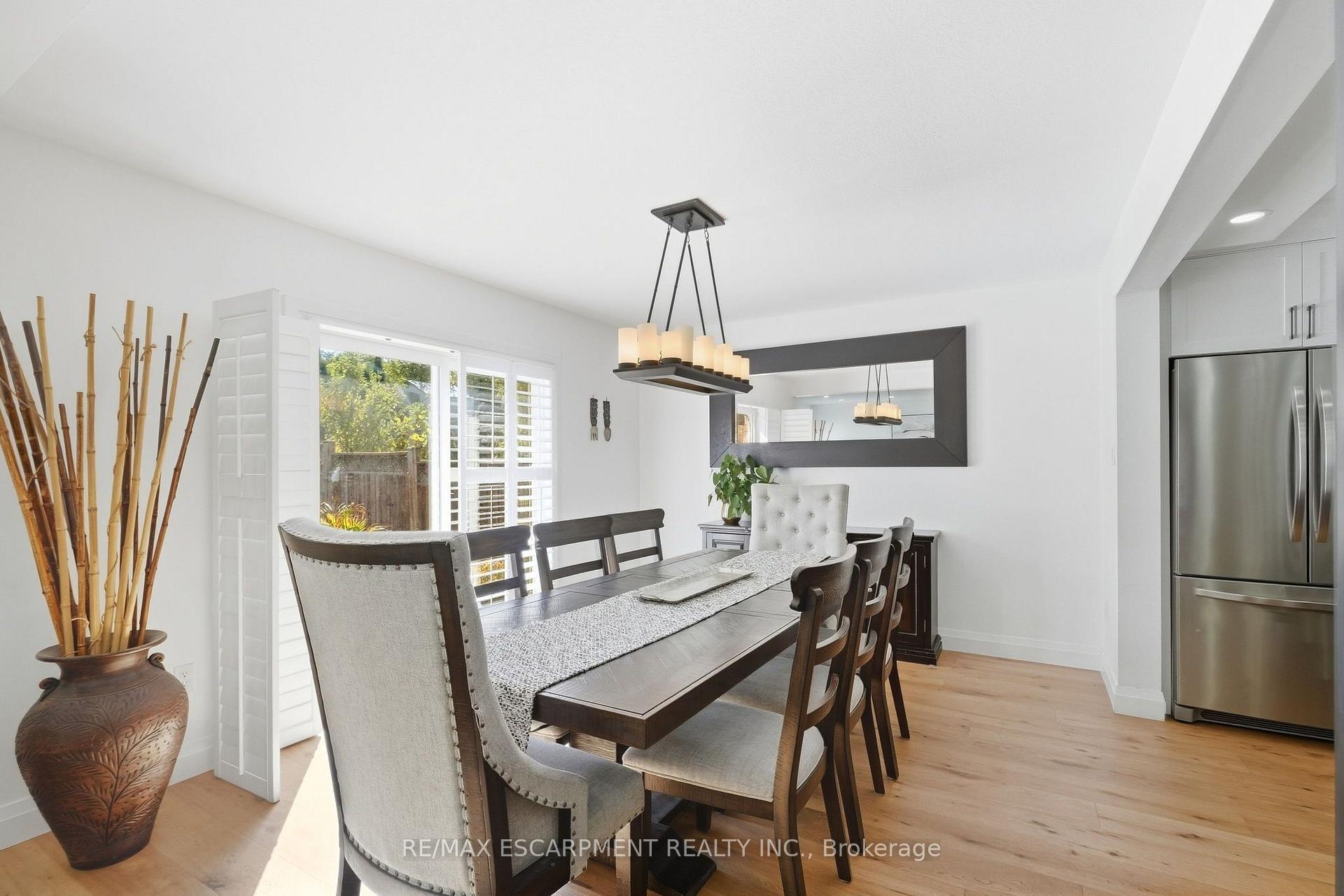 Photo 12 of 303 Webster Road, Hamilton, Stoney Creek — HOMEH