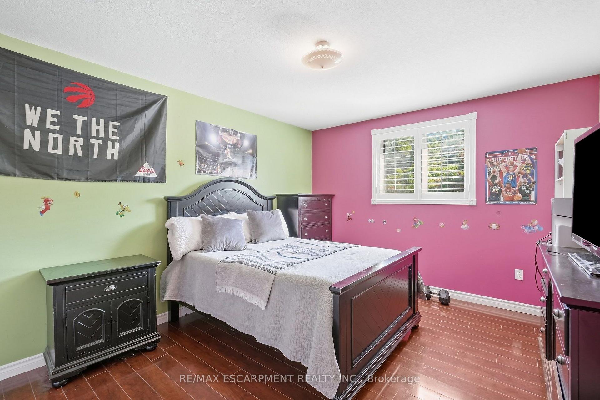 Photo 25 of 303 Webster Road, Hamilton, Stoney Creek — HOMEH