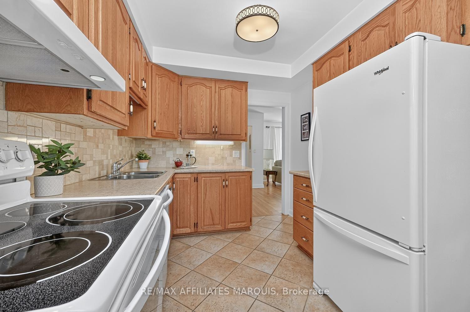Photo 14 of 56 Marsha Drive, Smiths Falls, Smiths Falls — HOMEH