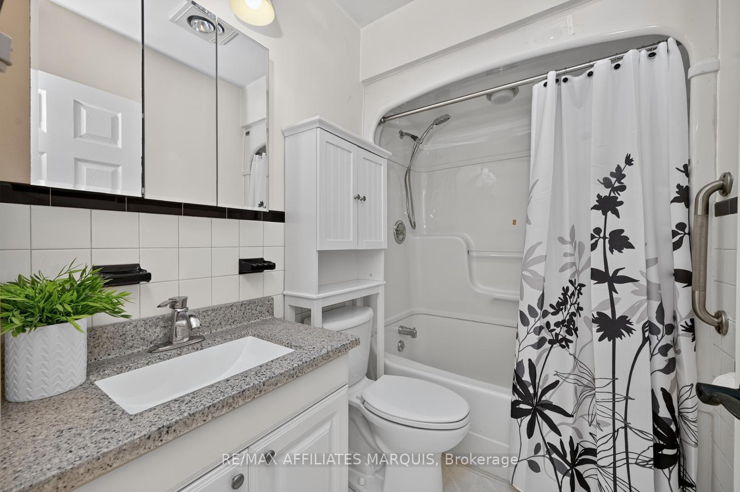 Photo 23 of 56 Marsha Drive, Smiths Falls, Smiths Falls — HOMEH
