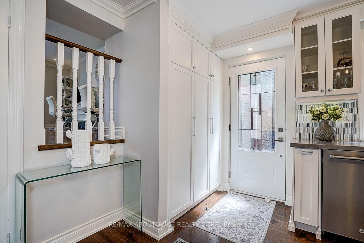 Photo 17 of 99 Brahms Avenue, North York, Hillcrest Village — HOMEH