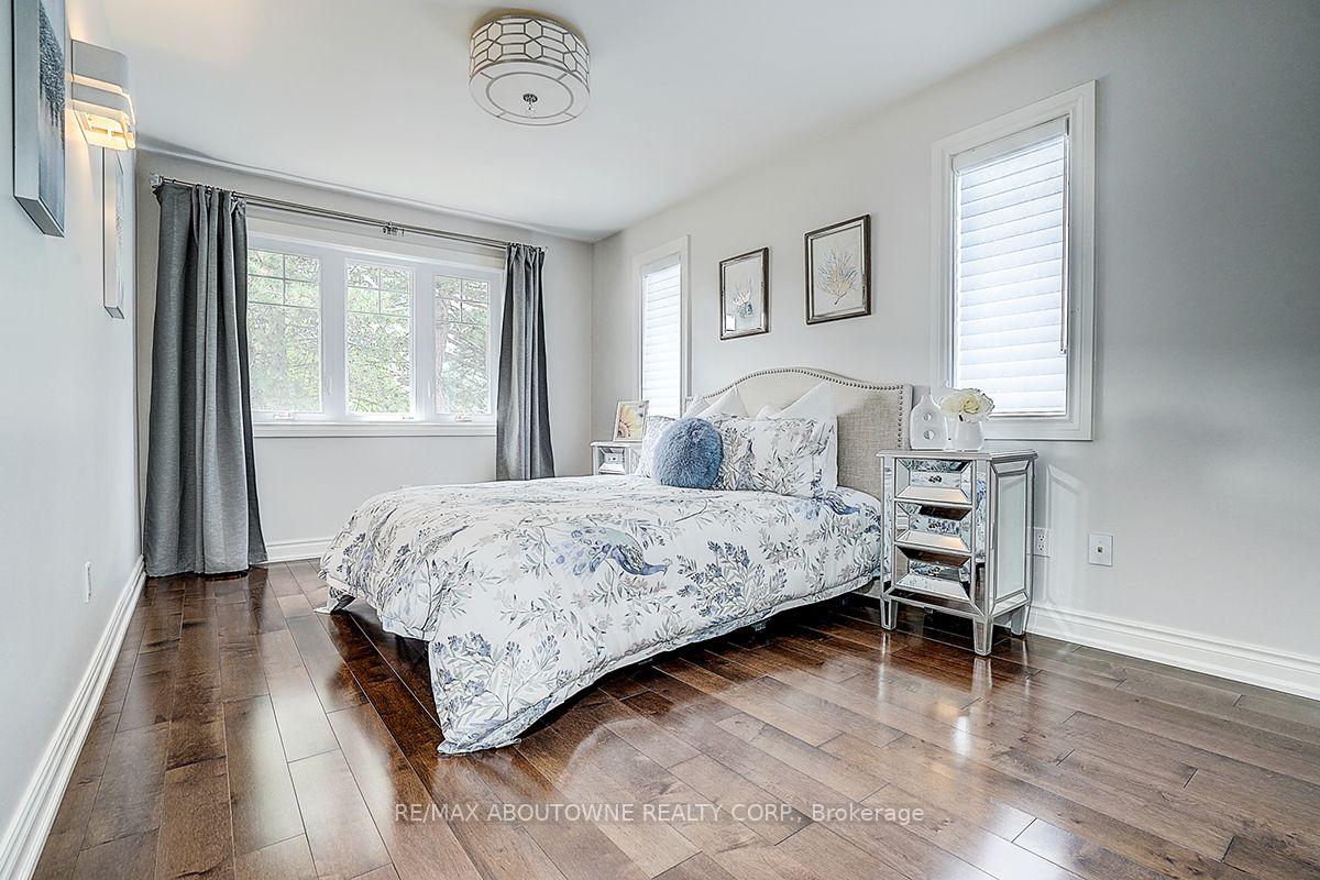 Photo 33 of 99 Brahms Avenue, North York, Hillcrest Village — HOMEH
