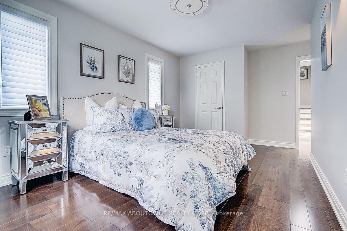 Photo 34 of 99 Brahms Avenue, North York, Hillcrest Village — HOMEH