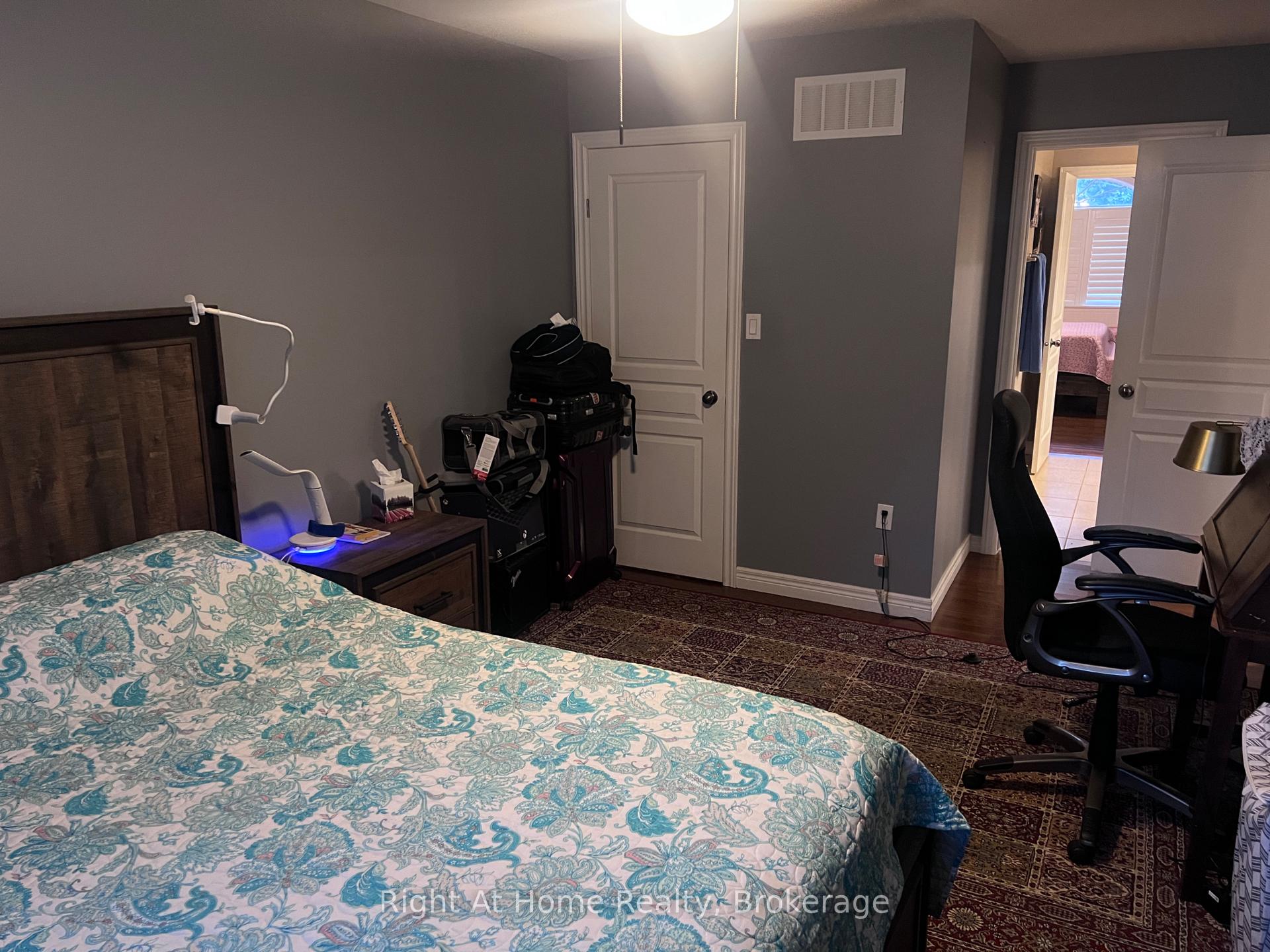 Photo 29 of Unit Upper, 52 Lorupe Court, Hamilton, Meadowlands — HOMEH