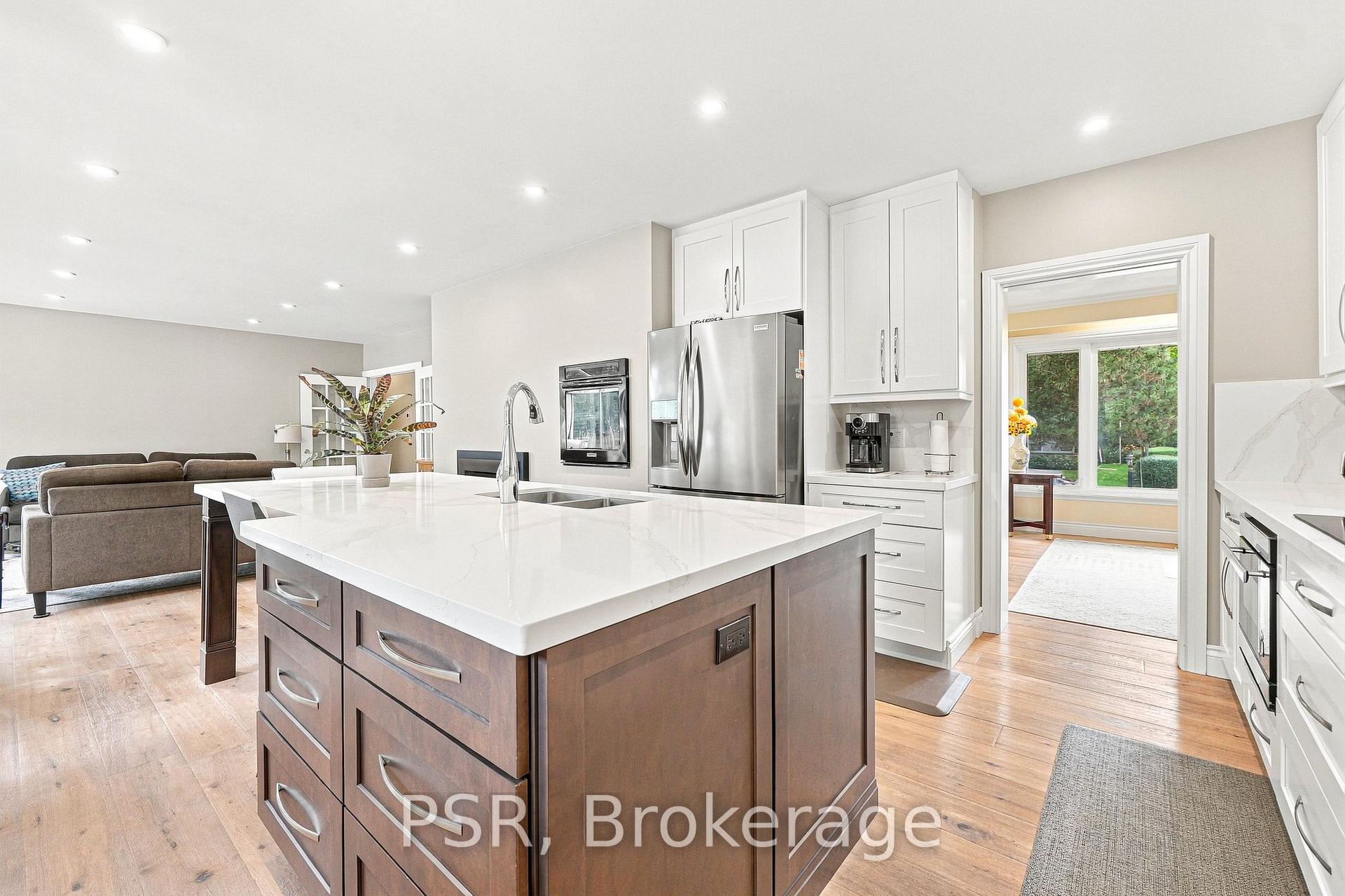 Photo 4 of 15 Valleyview Road, Halton Hills, Georgetown — HOMEH