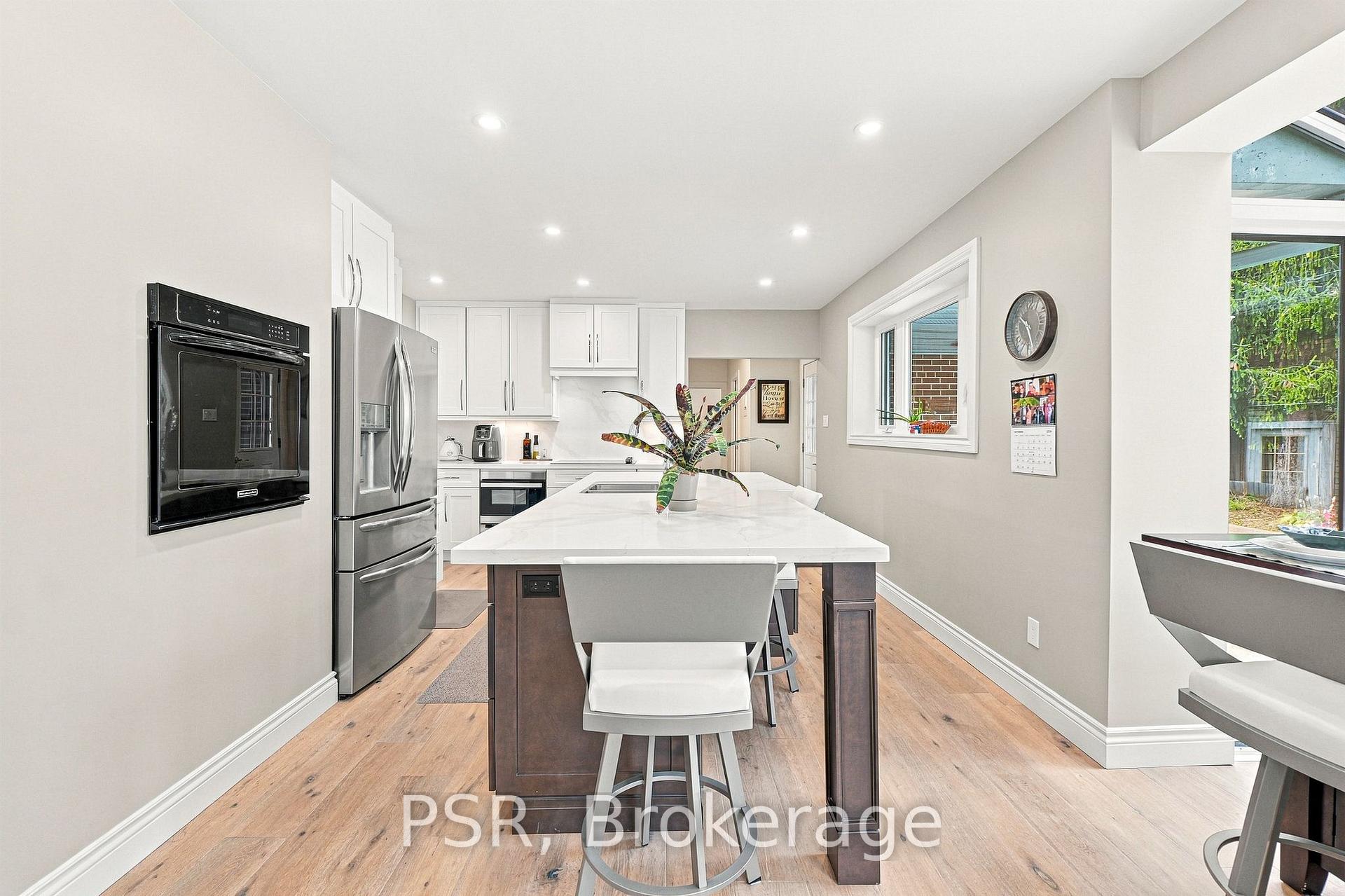 Photo 9 of 15 Valleyview Road, Halton Hills, Georgetown — HOMEH