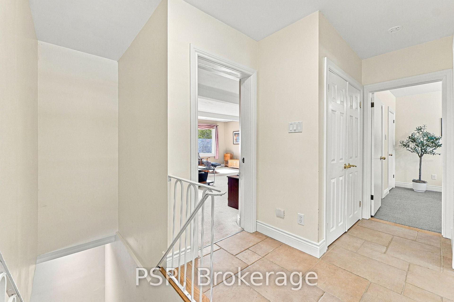 Photo 26 of 15 Valleyview Road, Halton Hills, Georgetown — HOMEH
