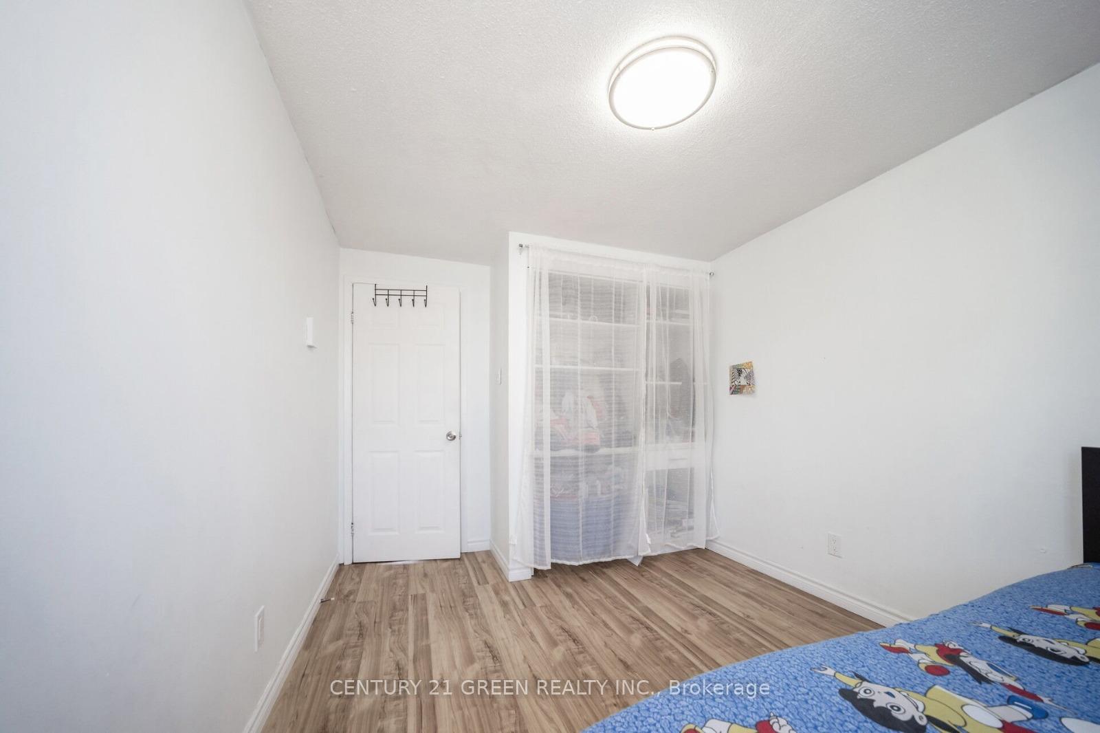 Photo 27 of 24 Jackman Drive, Brampton, Northgate — HOMEH