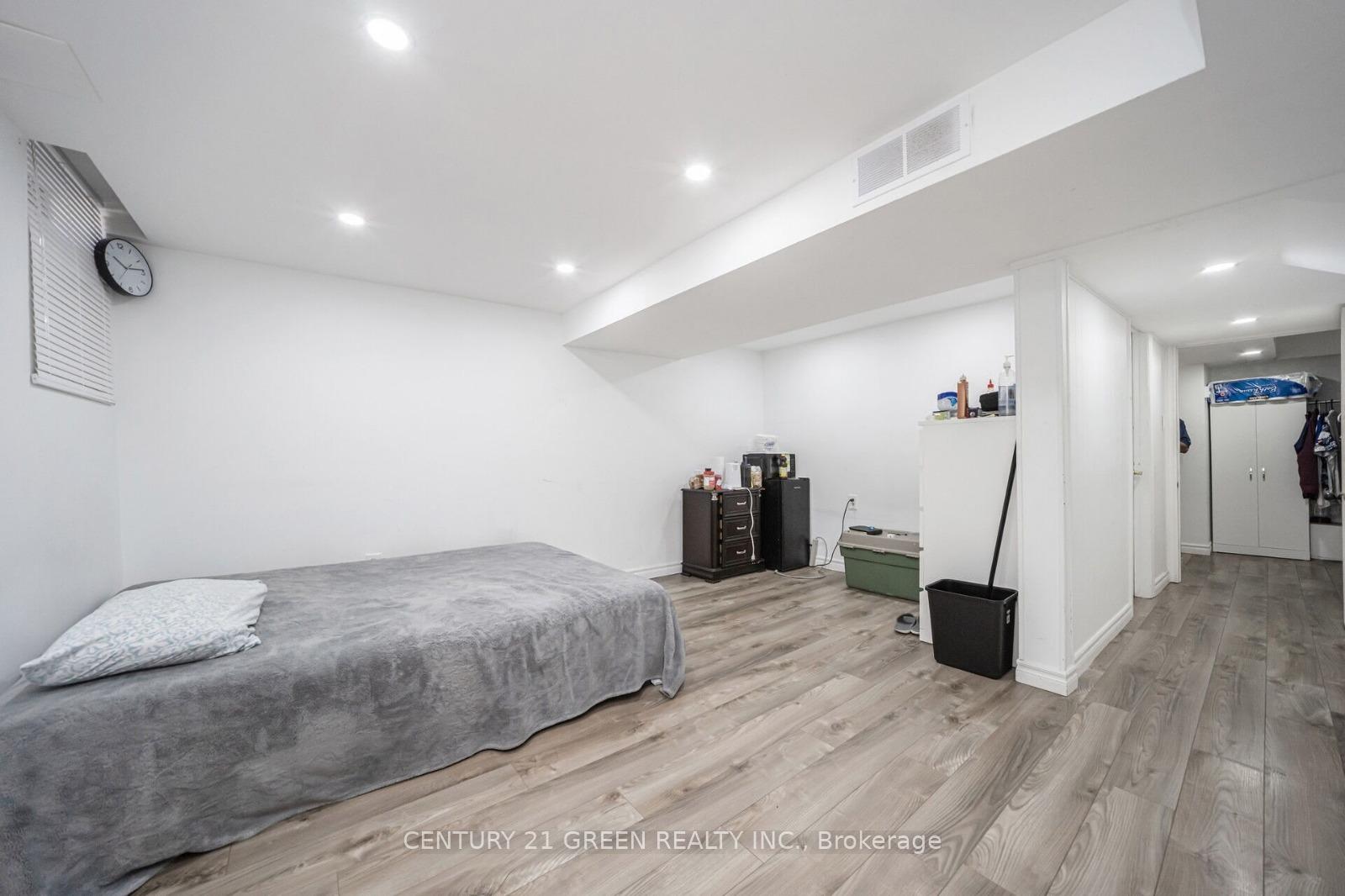 Photo 48 of 24 Jackman Drive, Brampton, Northgate — HOMEH