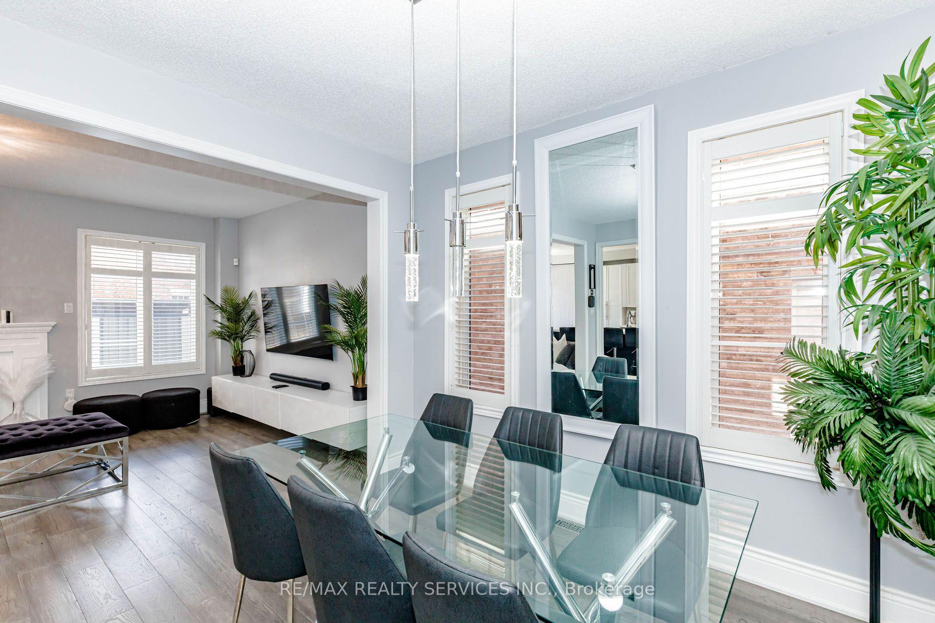 Photo 9 of 61 Sugarcane Avenue, Brampton, Sandringham-Wellington — HOMEH