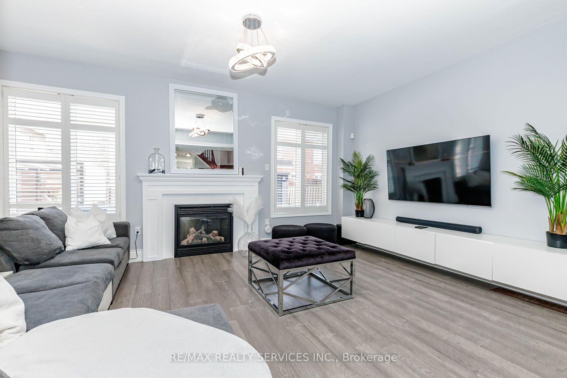 Photo 13 of 61 Sugarcane Avenue, Brampton, Sandringham-Wellington — HOMEH