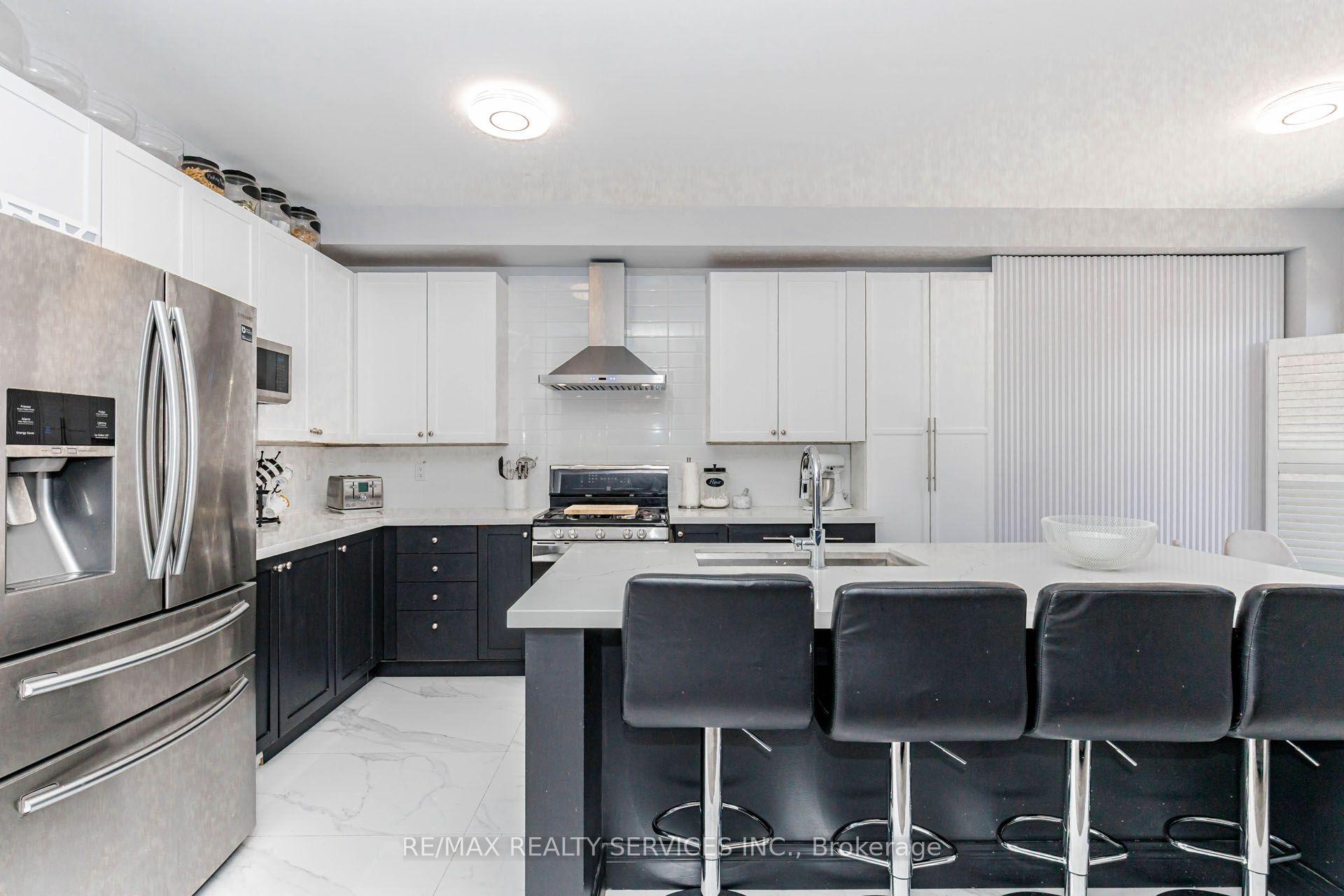 Photo 18 of 61 Sugarcane Avenue, Brampton, Sandringham-Wellington — HOMEH