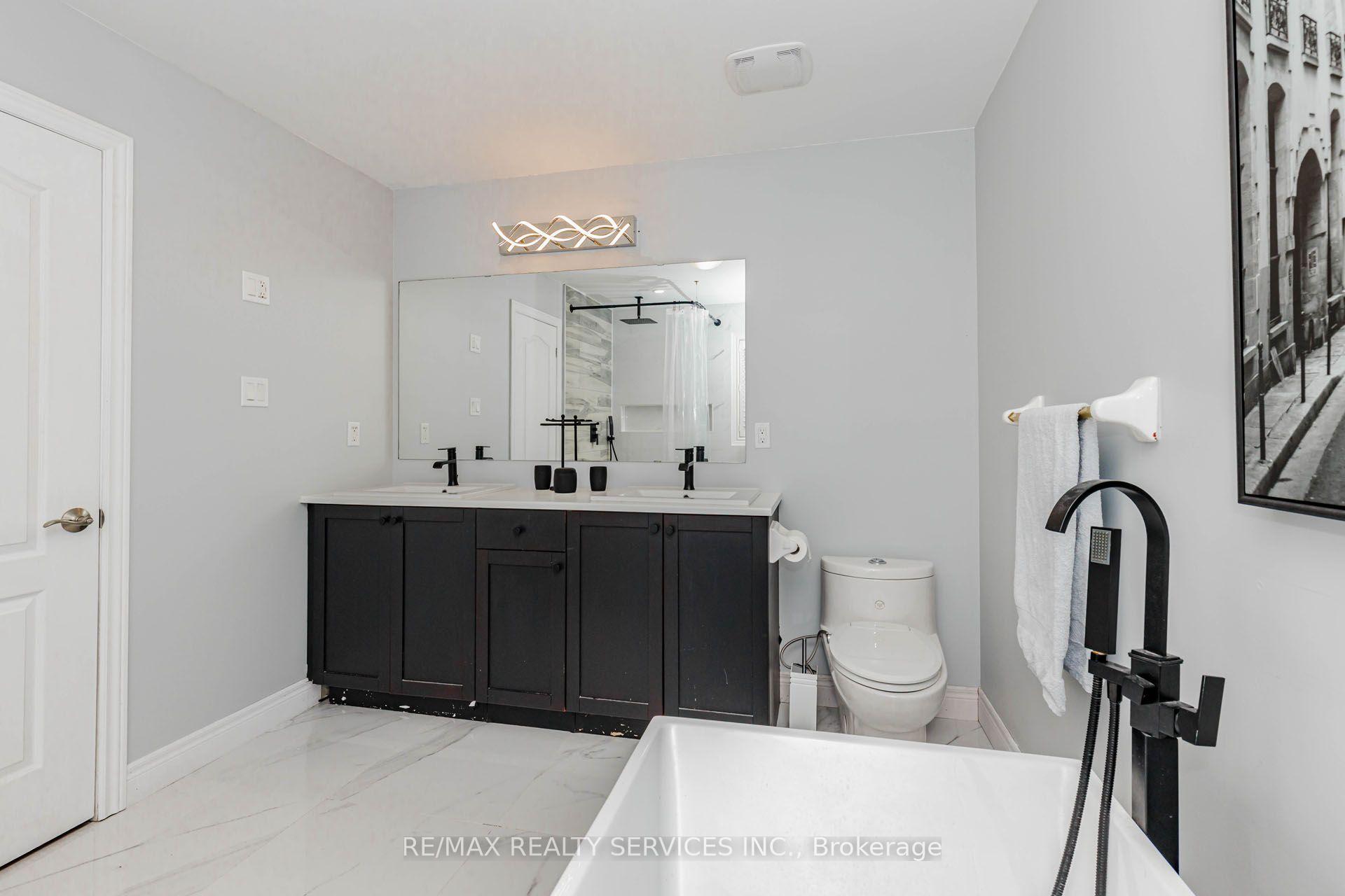 Photo 30 of 61 Sugarcane Avenue, Brampton, Sandringham-Wellington — HOMEH