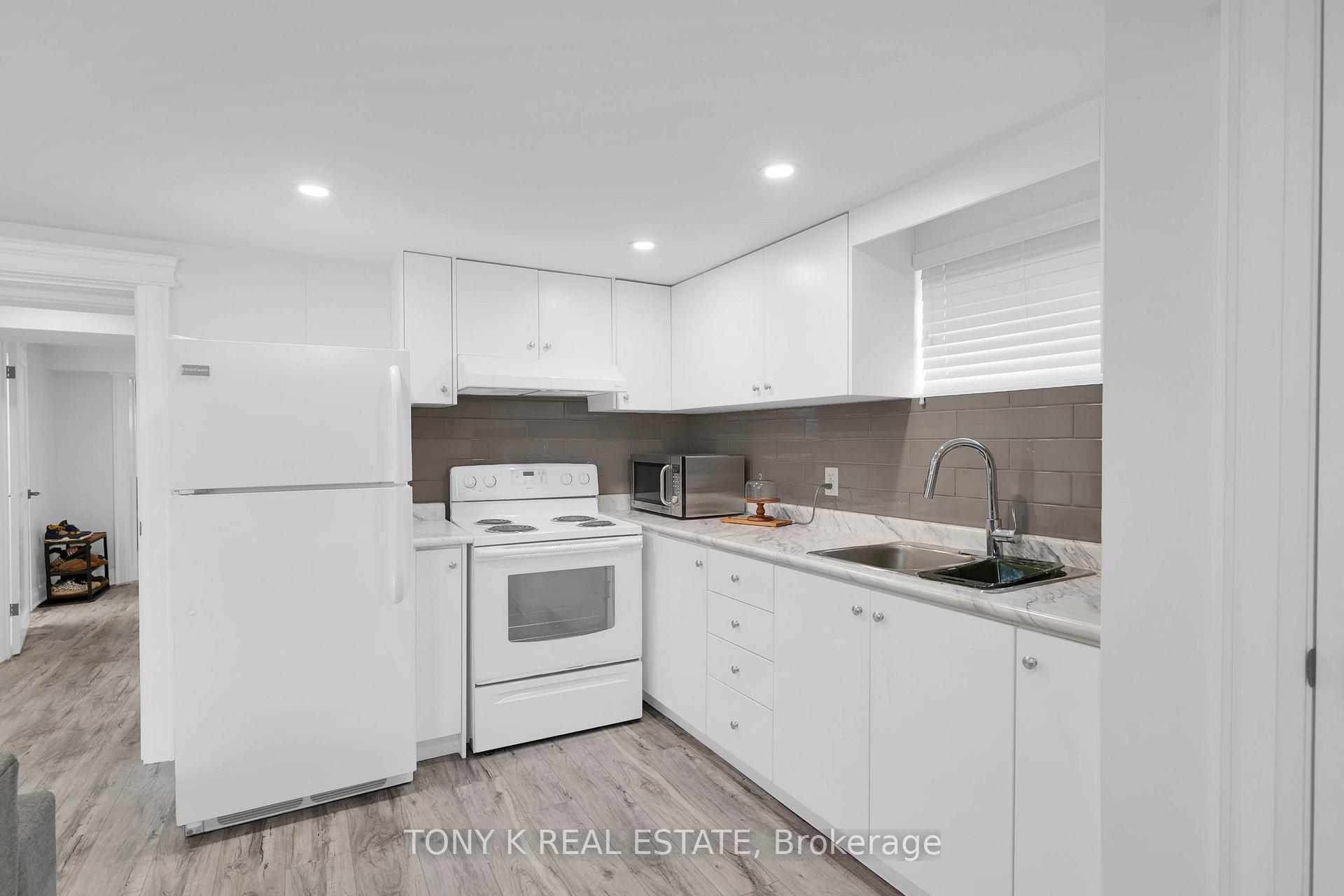 Photo 11 of 50 Ranstone Gardens, Scarborough, Ionview — HOMEH