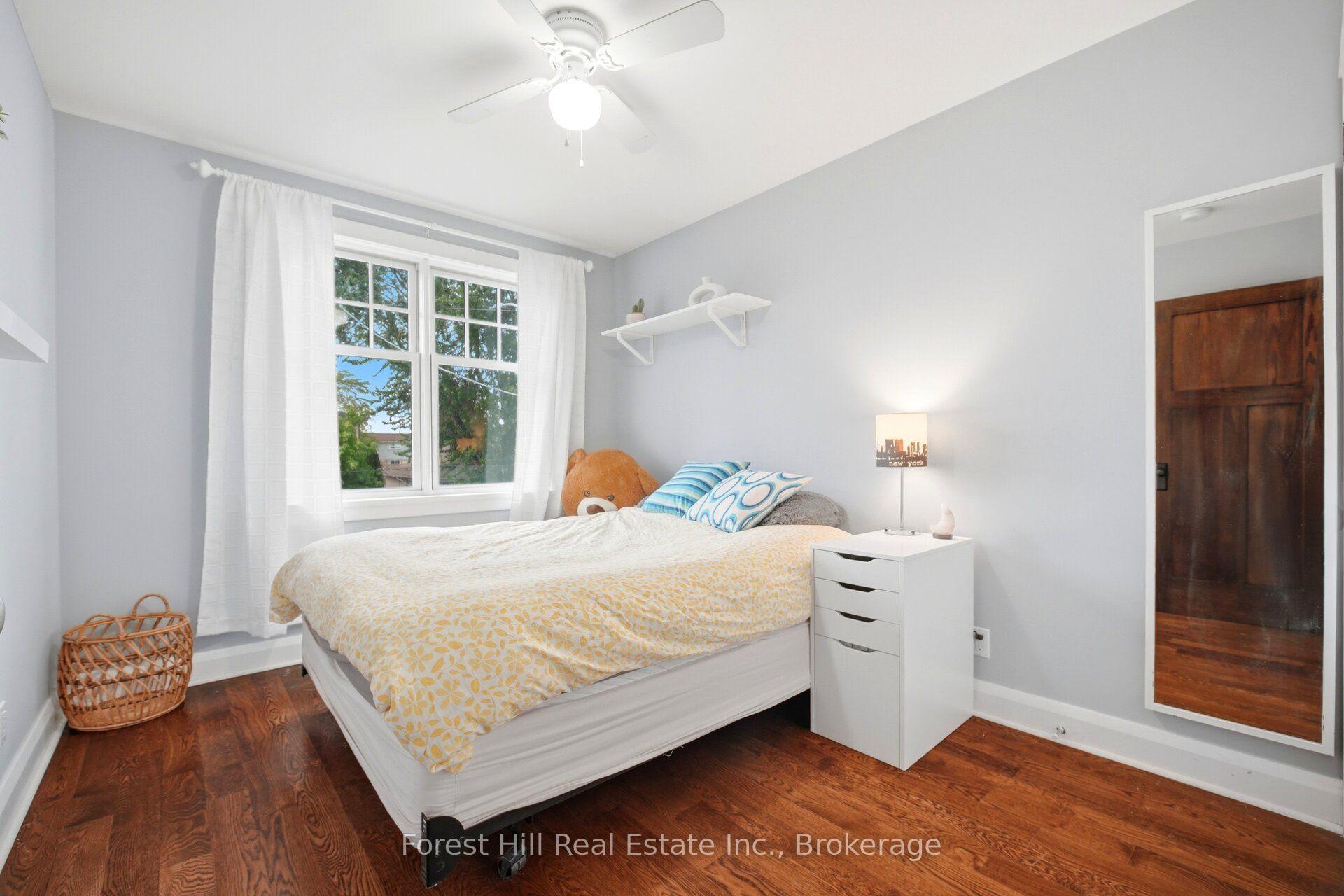 Photo 21 of 39 Broadview Avenue, Mississauga, Port Credit — HOMEH