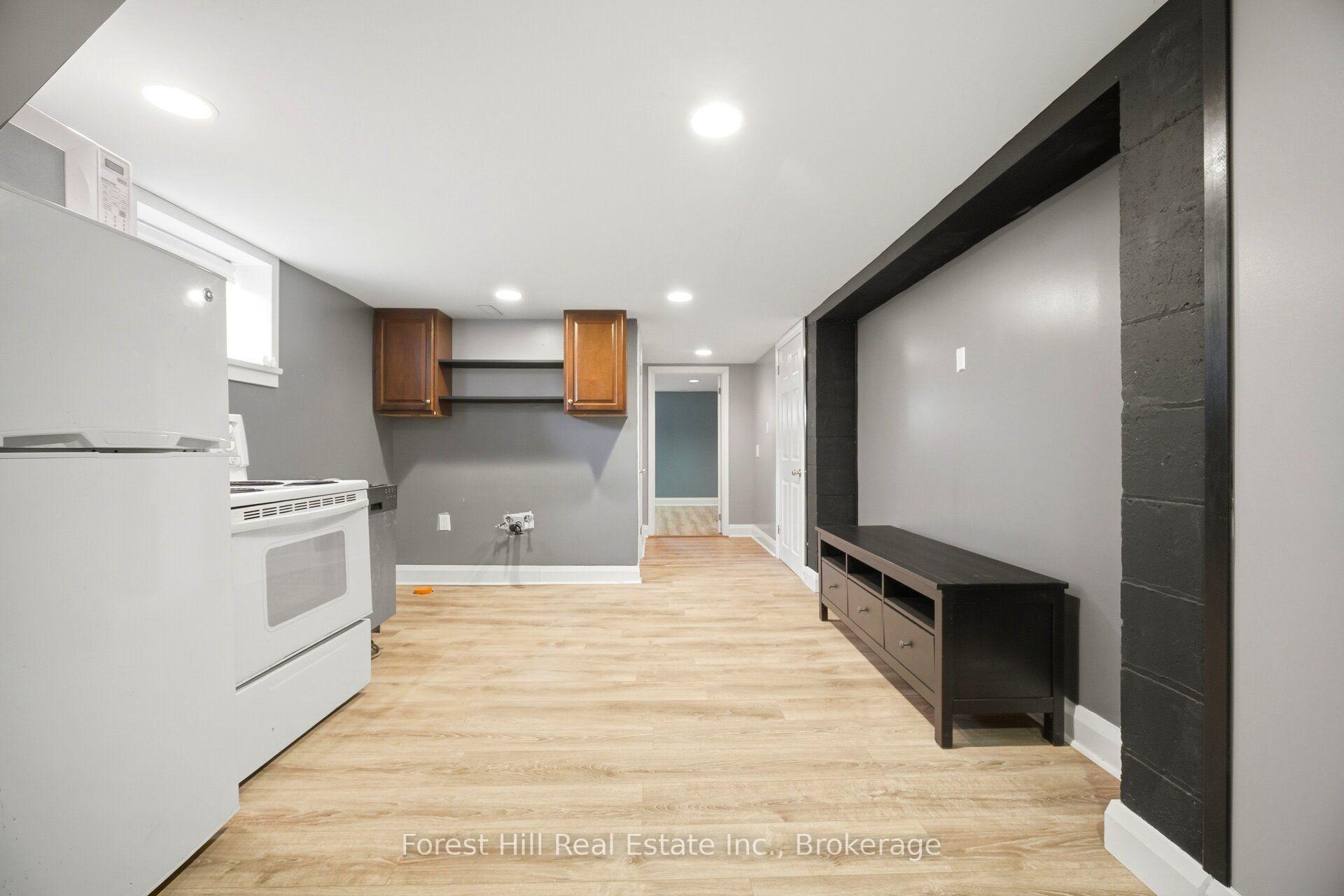 Photo 26 of 39 Broadview Avenue, Mississauga, Port Credit — HOMEH
