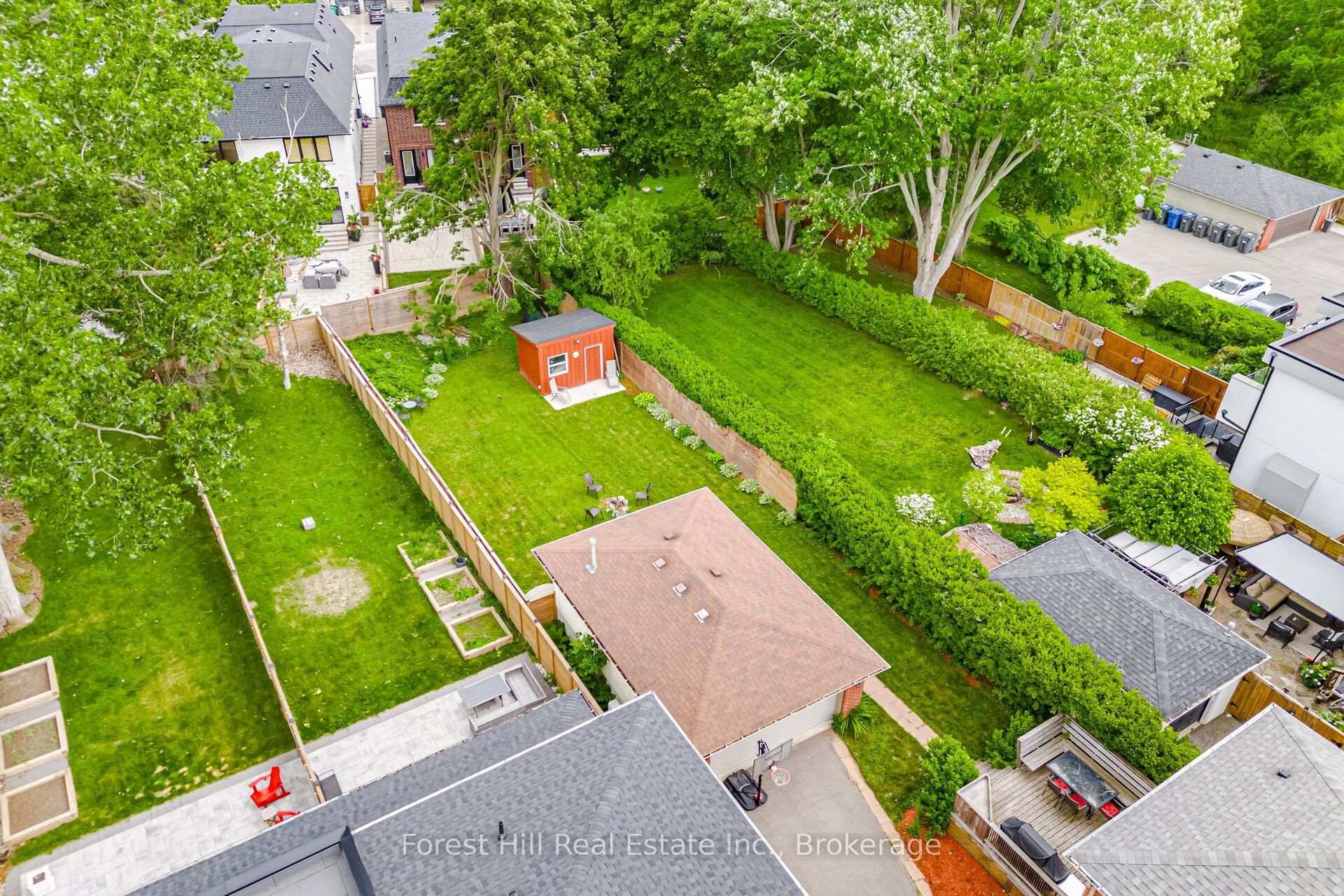 Photo 41 of 39 Broadview Avenue, Mississauga, Port Credit — HOMEH