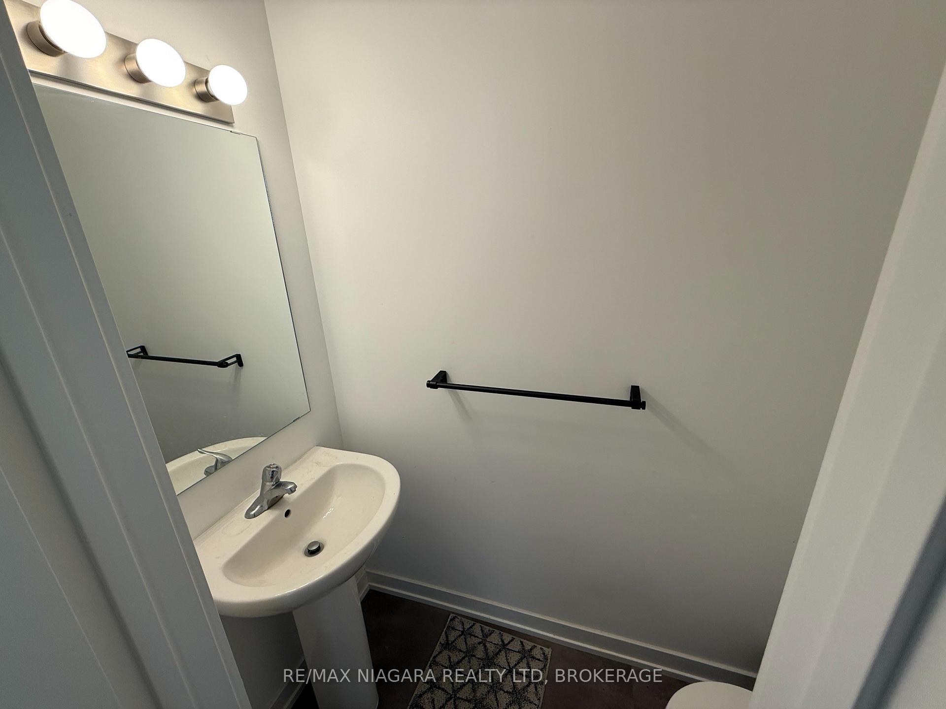 Photo 12 of Unit 824, 4263 Fourth Avenue, Niagara Falls, Downtown — HOMEH