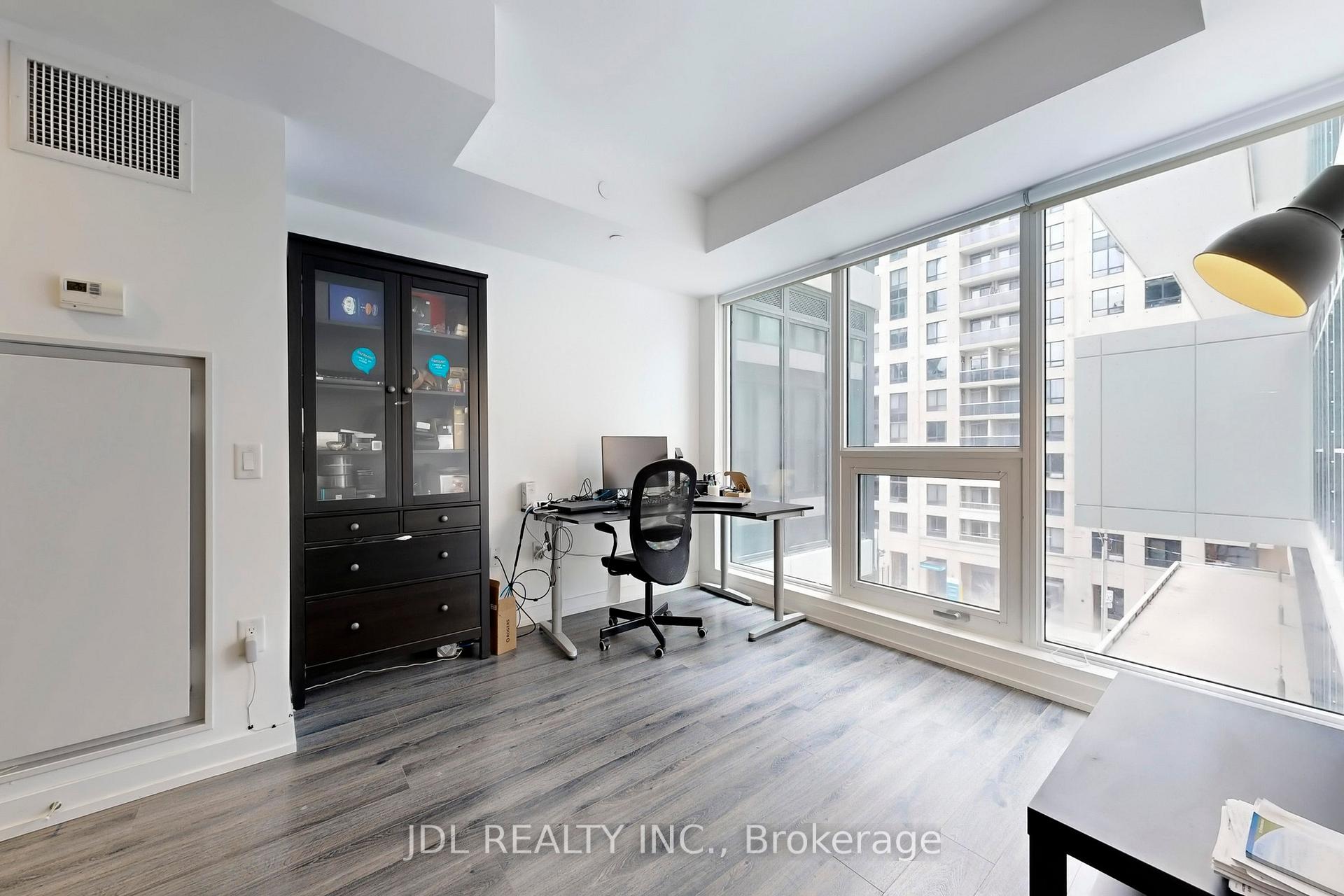 Photo 8 of Unit 501, 77 Shuter Street, Toronto, Church-Yonge Corridor — HOMEH
