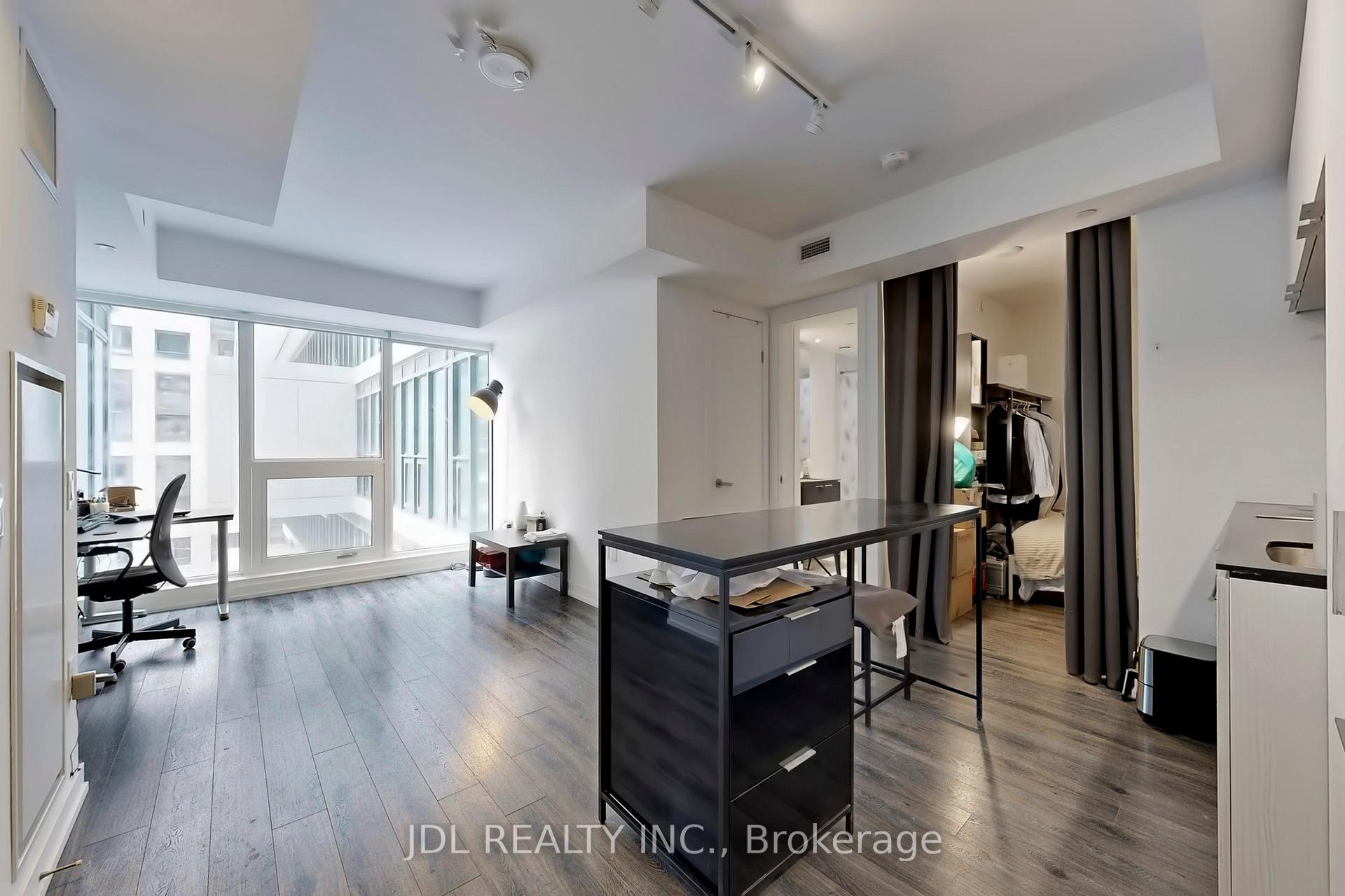 Photo 18 of Unit 501, 77 Shuter Street, Toronto, Church-Yonge Corridor — HOMEH