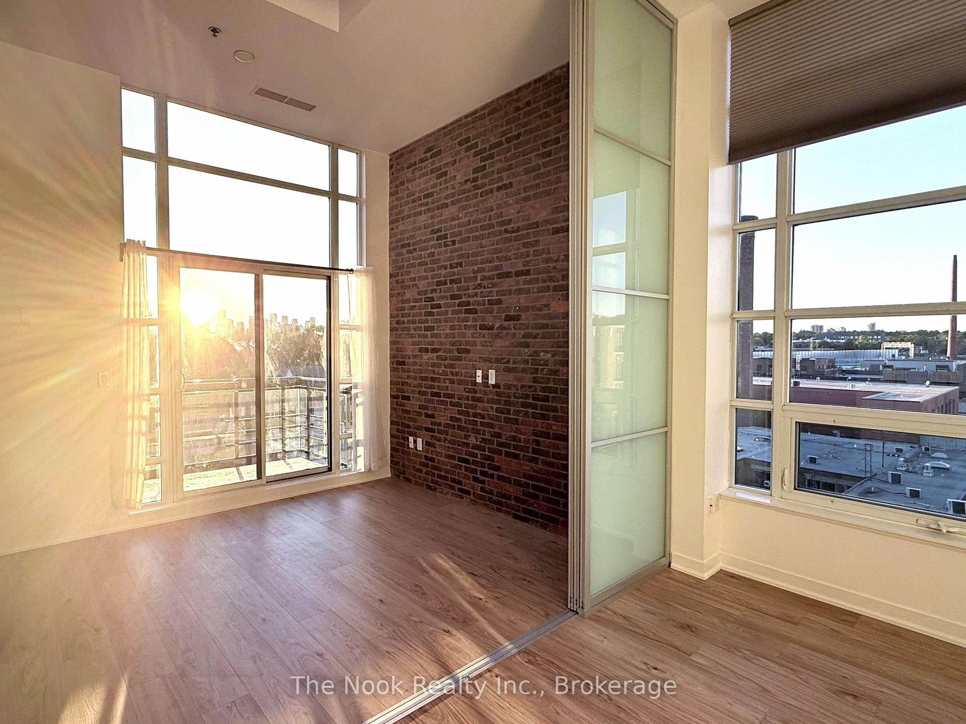 Photo 2 of Unit Ph712, 88 Colgate Avenue, Toronto, South Riverdale — HOMEH