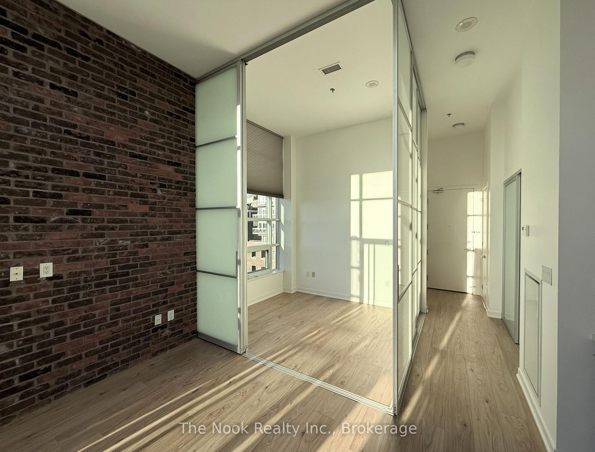 Photo 9 of Unit Ph712, 88 Colgate Avenue, Toronto, South Riverdale — HOMEH