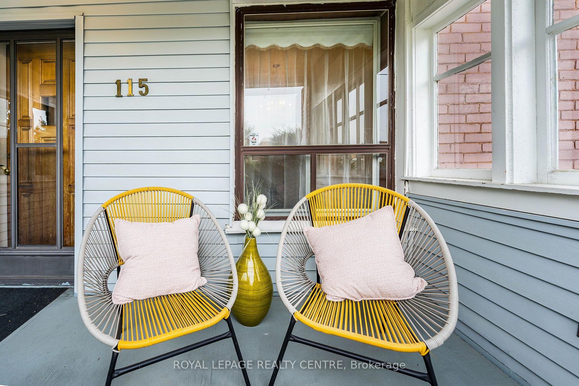 Photo 5 of 115 Priscilla Avenue, Toronto, Runnymede-Bloor West Village — HOMEH