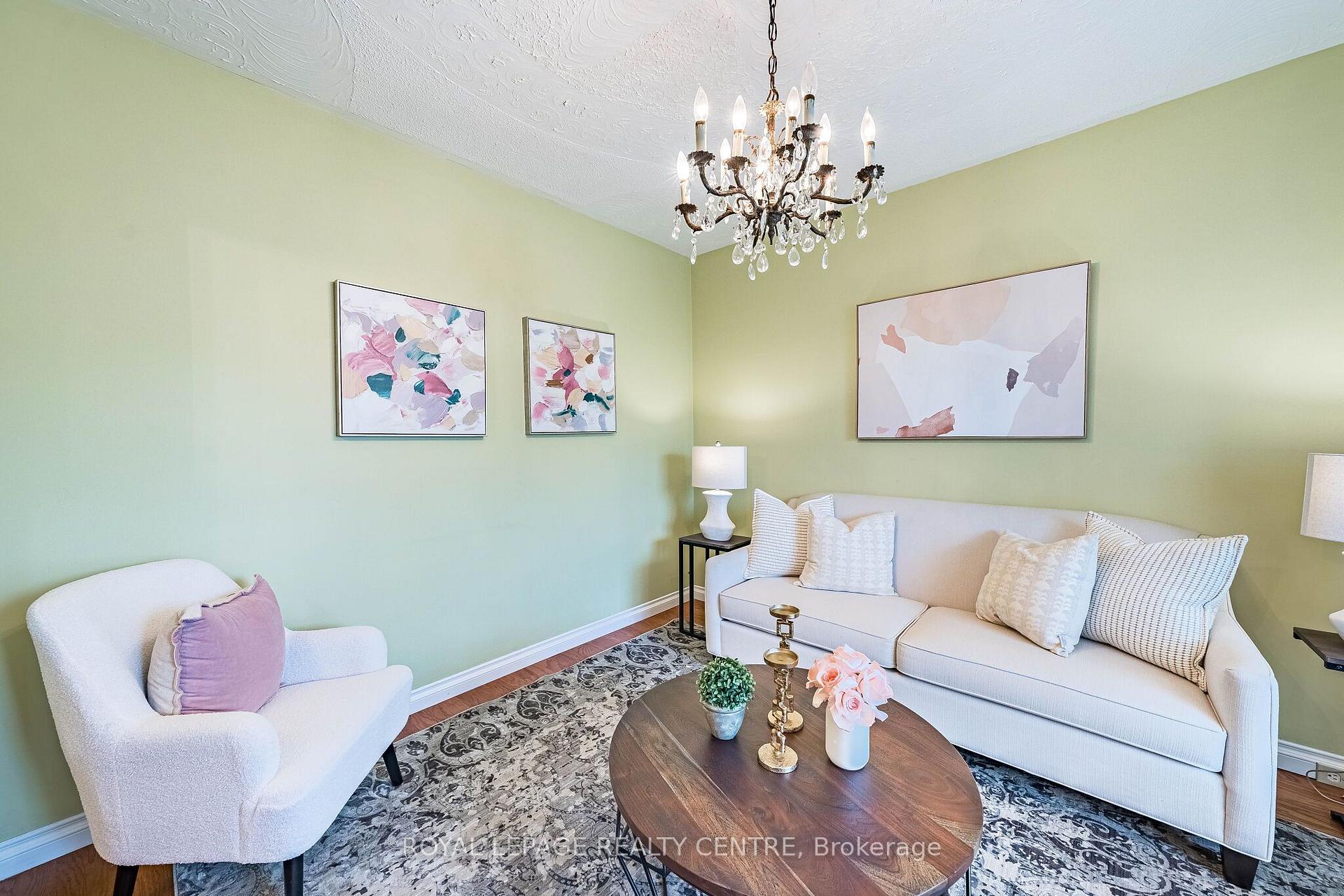 Photo 8 of 115 Priscilla Avenue, Toronto, Runnymede-Bloor West Village — HOMEH