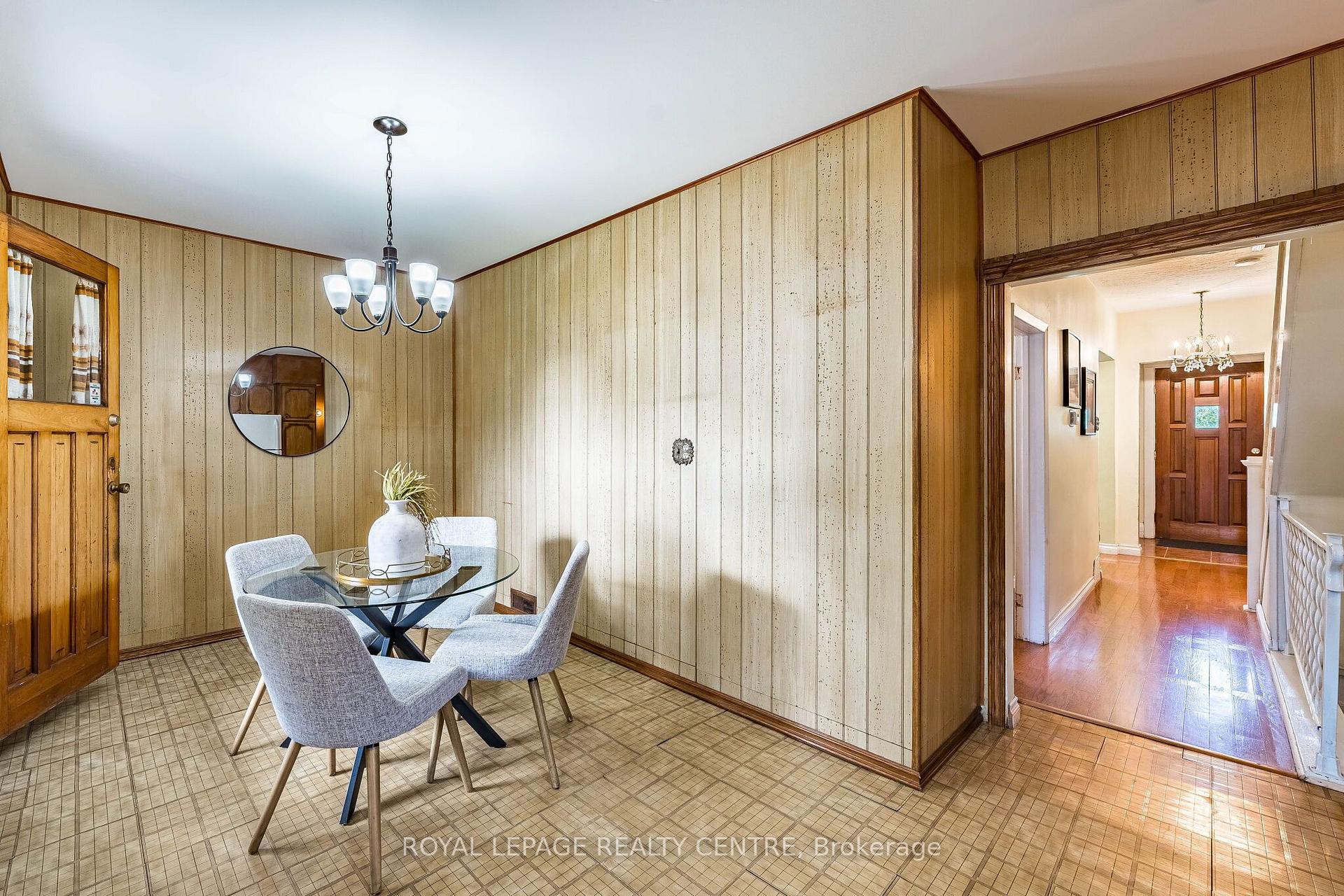 Photo 11 of 115 Priscilla Avenue, Toronto, Runnymede-Bloor West Village — HOMEH