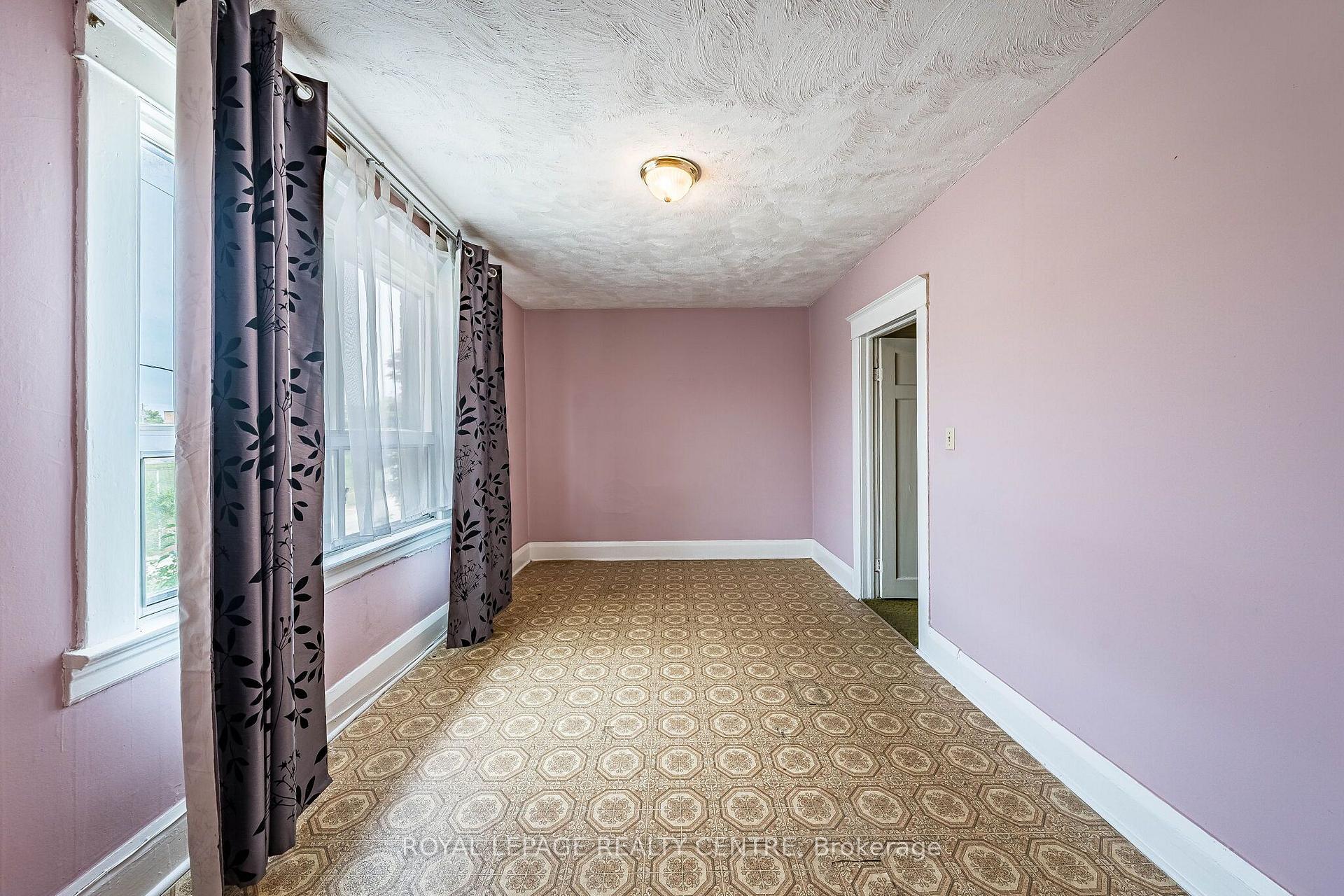Photo 18 of 115 Priscilla Avenue, Toronto, Runnymede-Bloor West Village — HOMEH